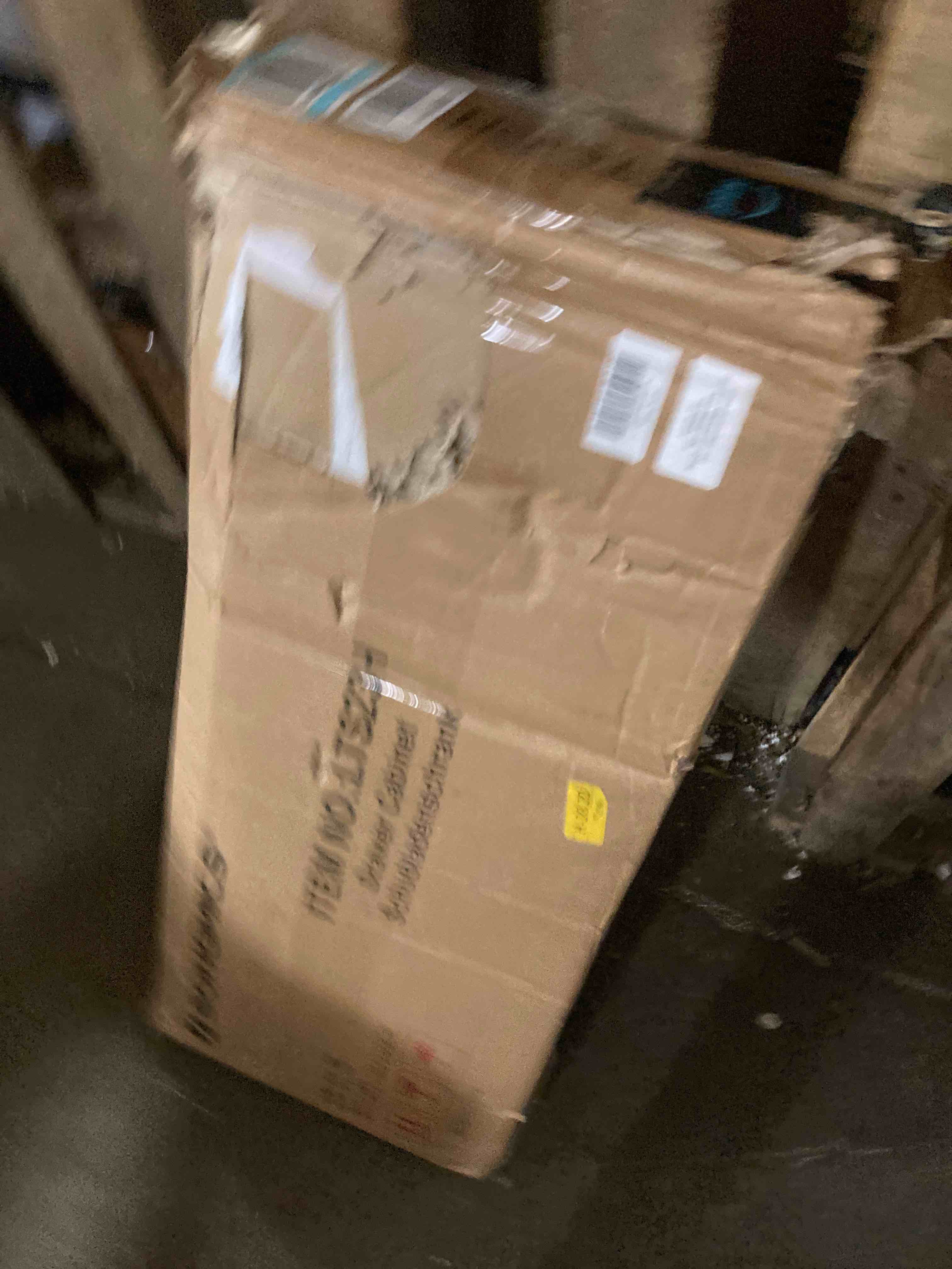 https://s3.amazonaws.com/lotting-images-prod/phillipi/GRN4961029_1694127267125.jpeg