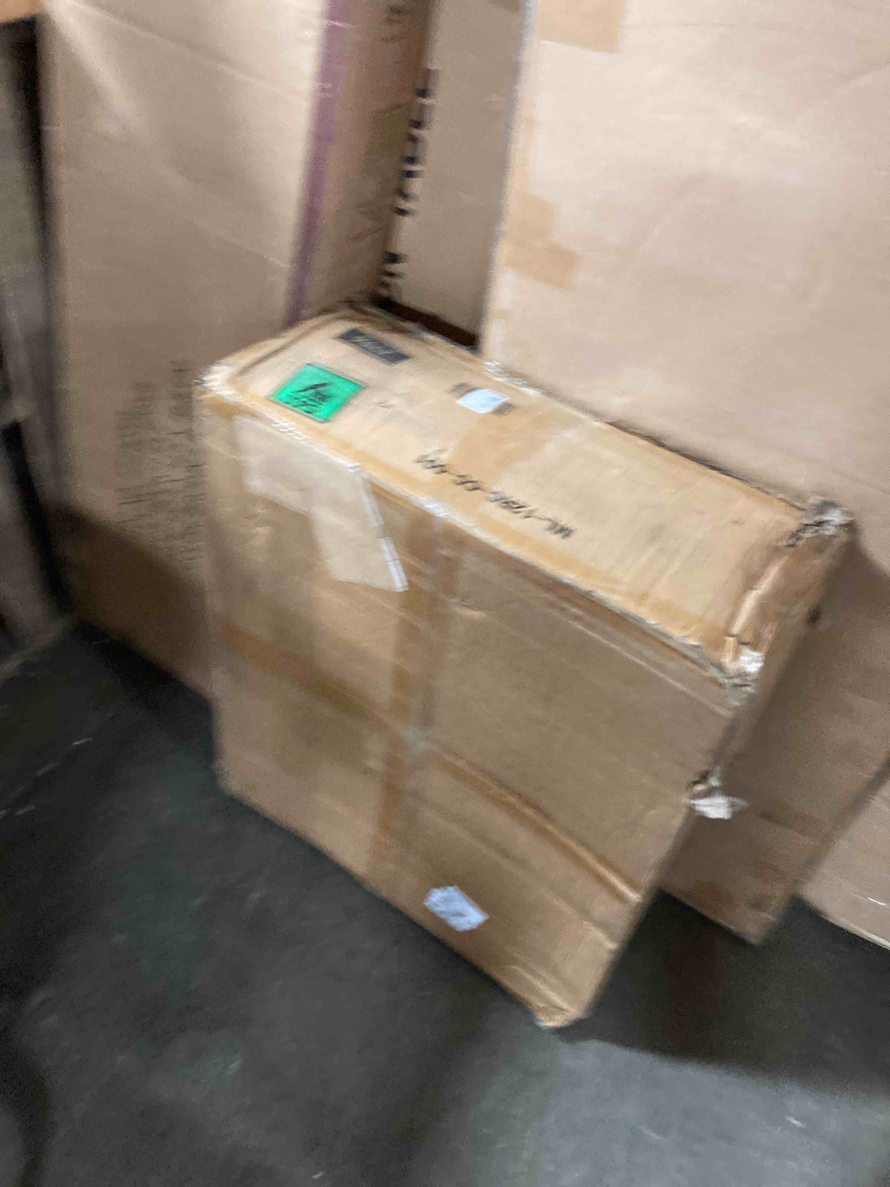https://s3.amazonaws.com/lotting-images-prod/phillipi/GRN4961068_1694193998025.jpeg