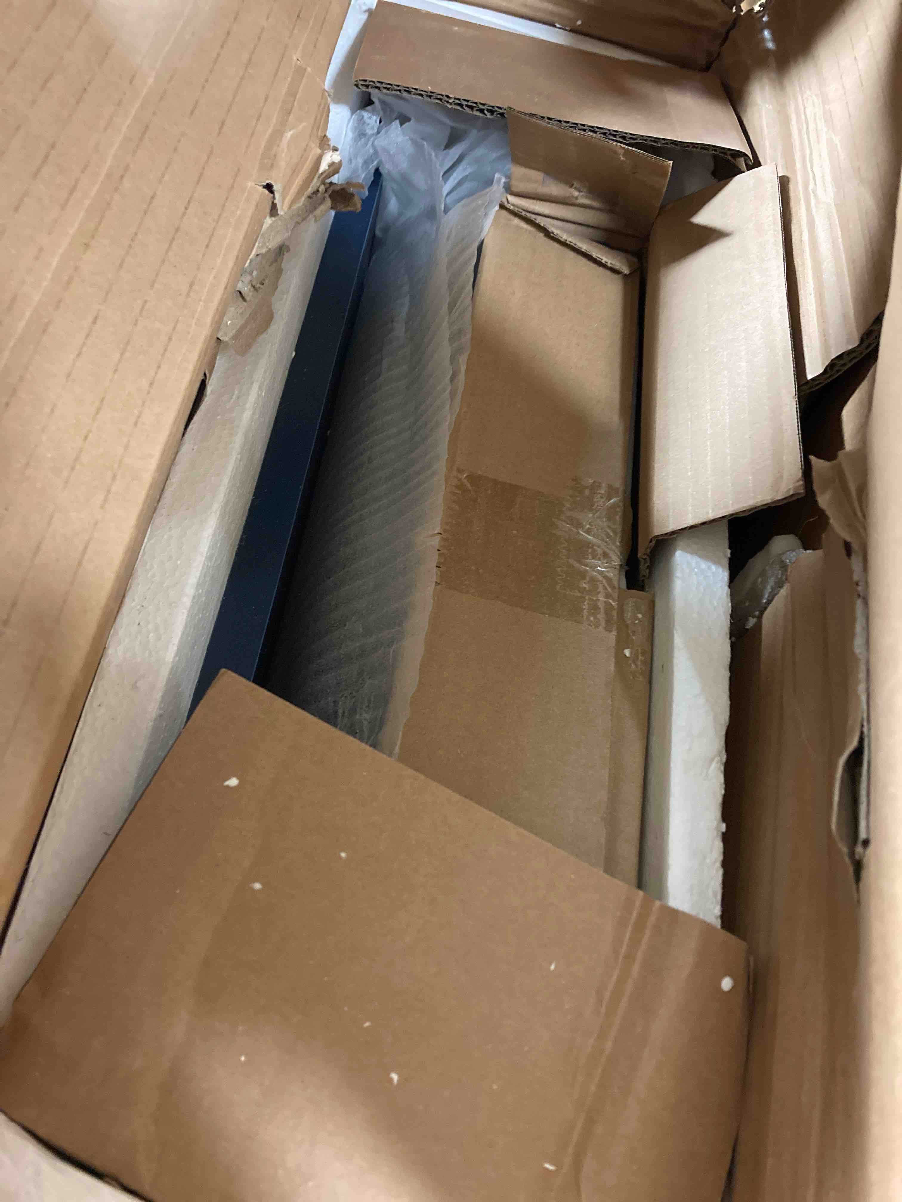 https://s3.amazonaws.com/lotting-images-prod/phillipi/GRN4961075_1694197049435.jpeg