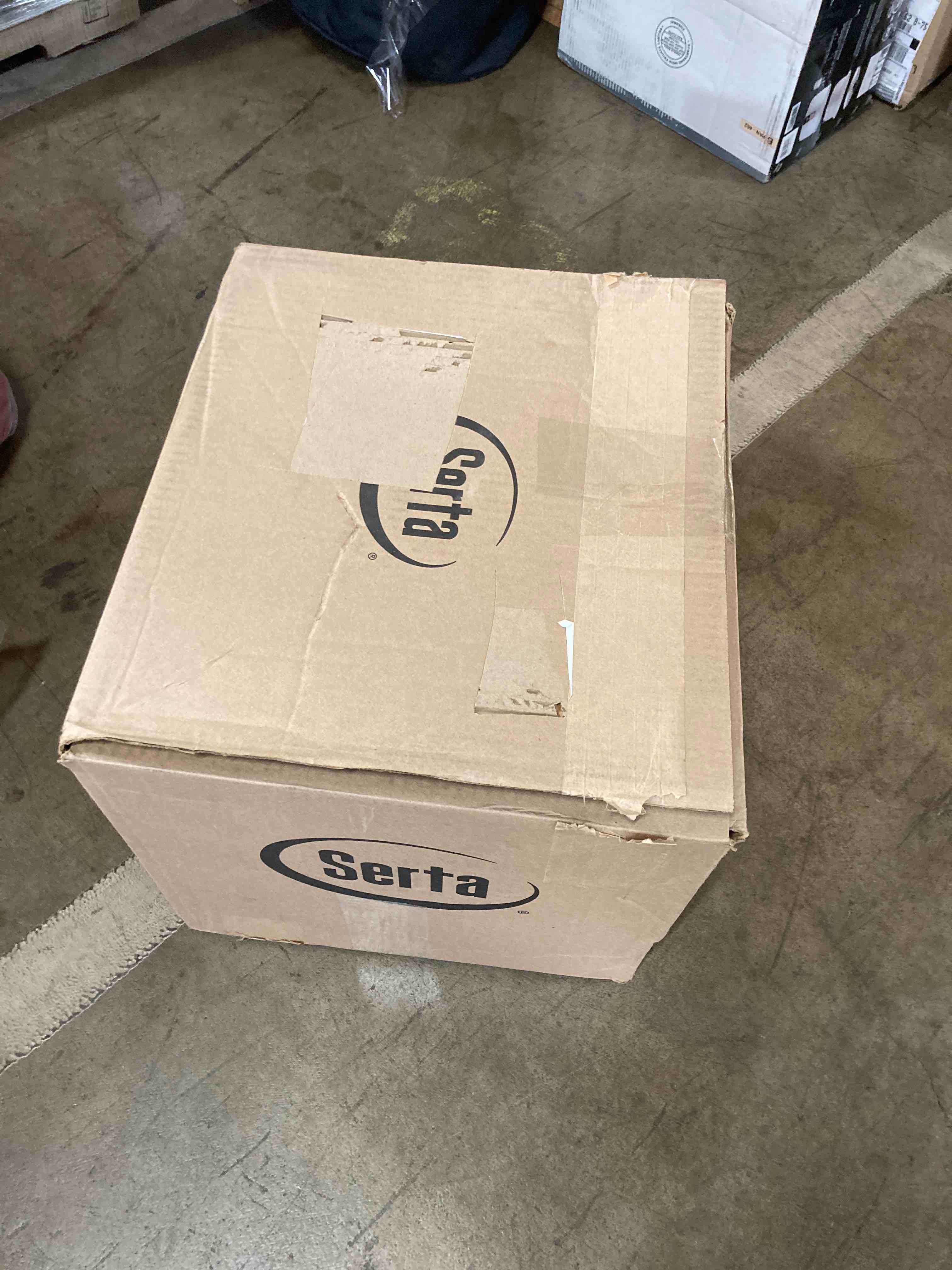 https://s3.amazonaws.com/lotting-images-prod/phillipi/GRN4975096_1699025334563.jpeg