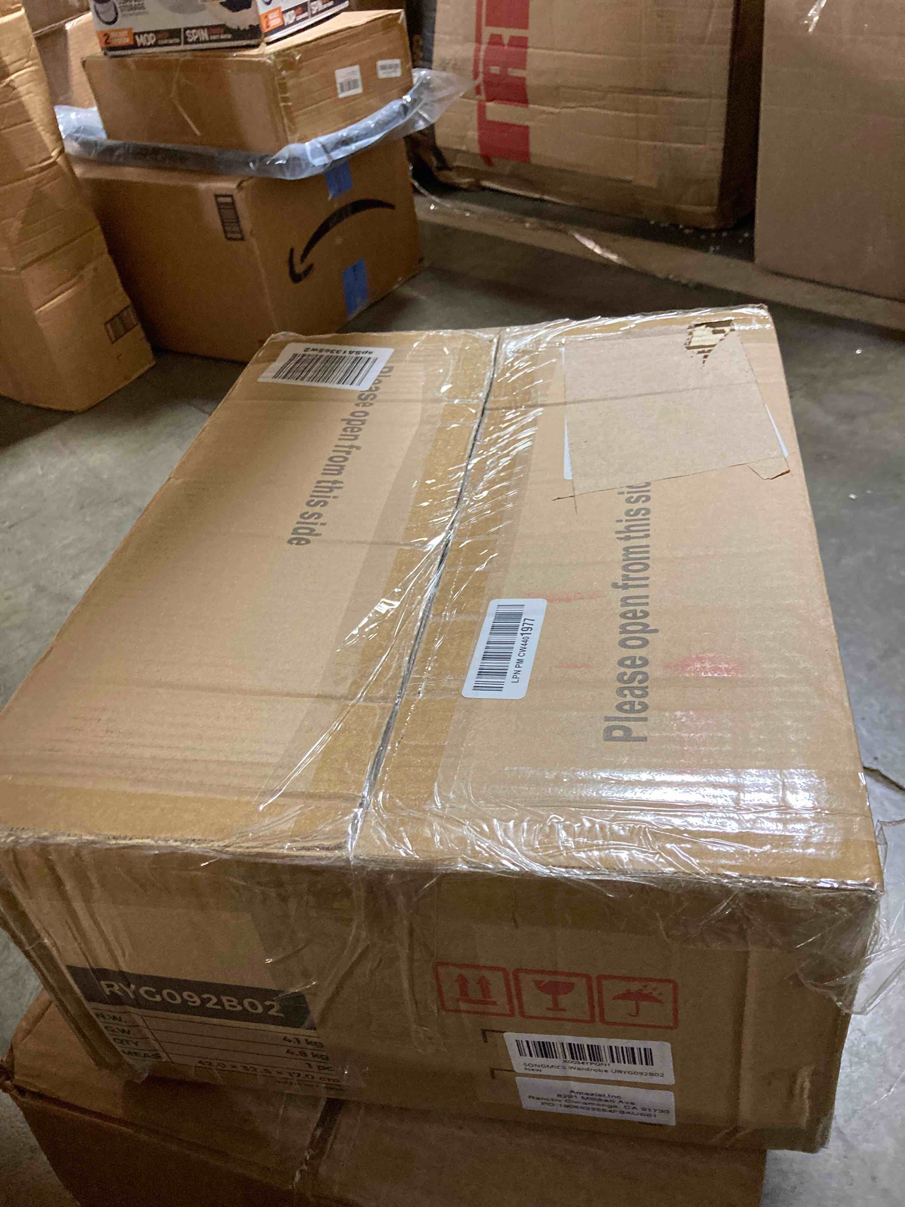 https://s3.amazonaws.com/lotting-images-prod/phillipi/GRN4975370_1699457387094.jpeg