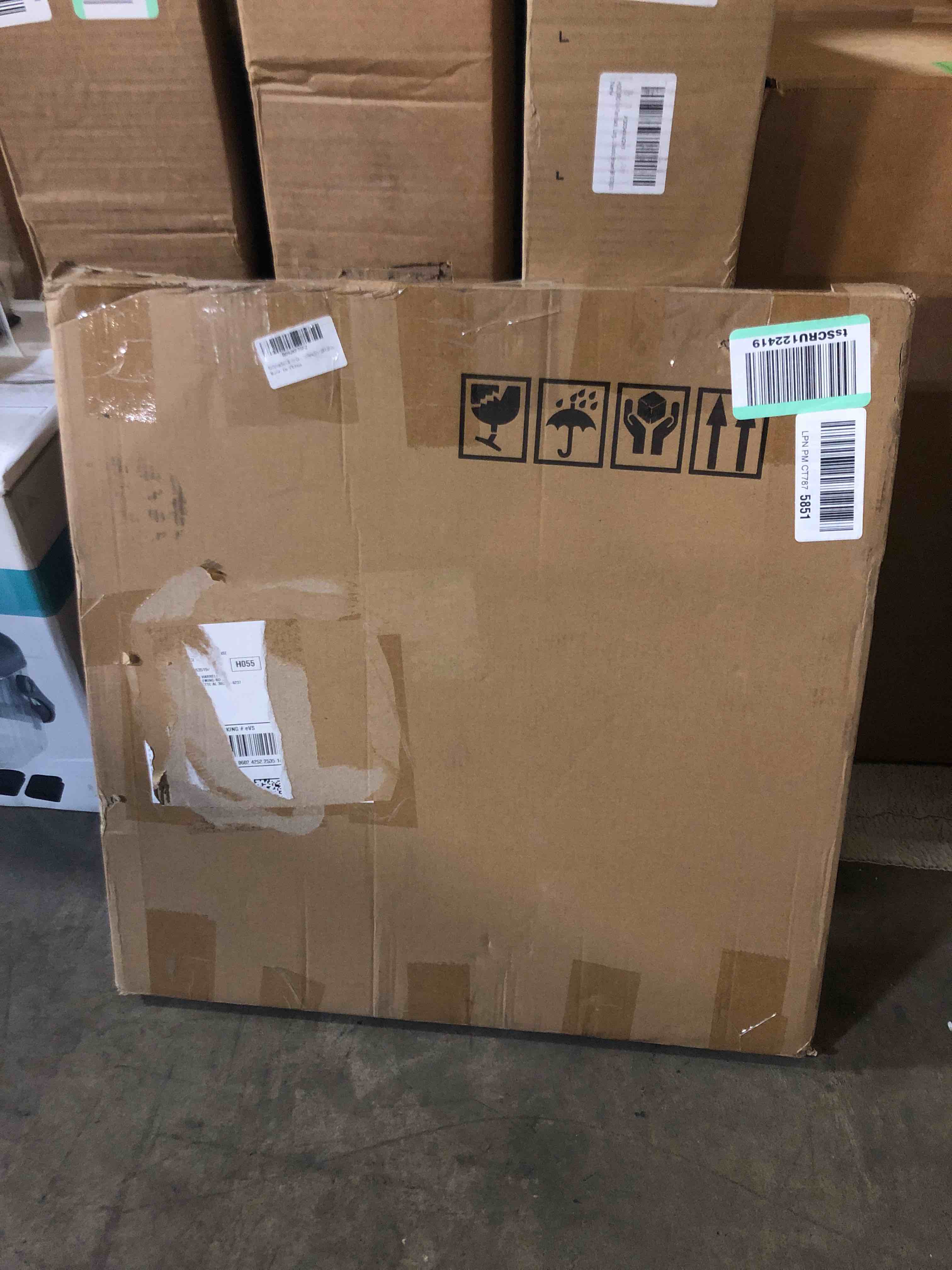 https://s3.amazonaws.com/lotting-images-prod/phillipi/GRN4975877_1702061899625.jpeg