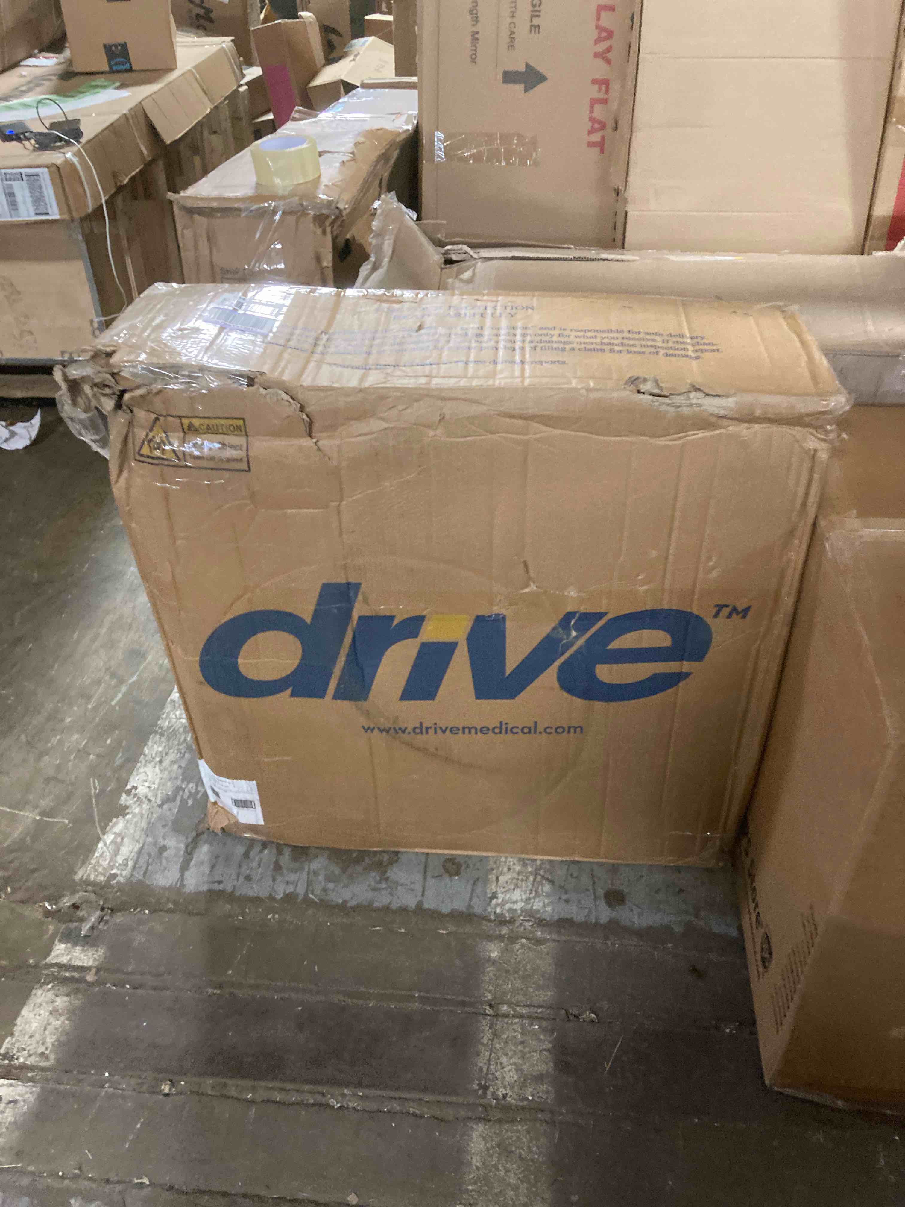 https://s3.amazonaws.com/lotting-images-prod/phillipi/GRN5060252_1698429772881.jpeg