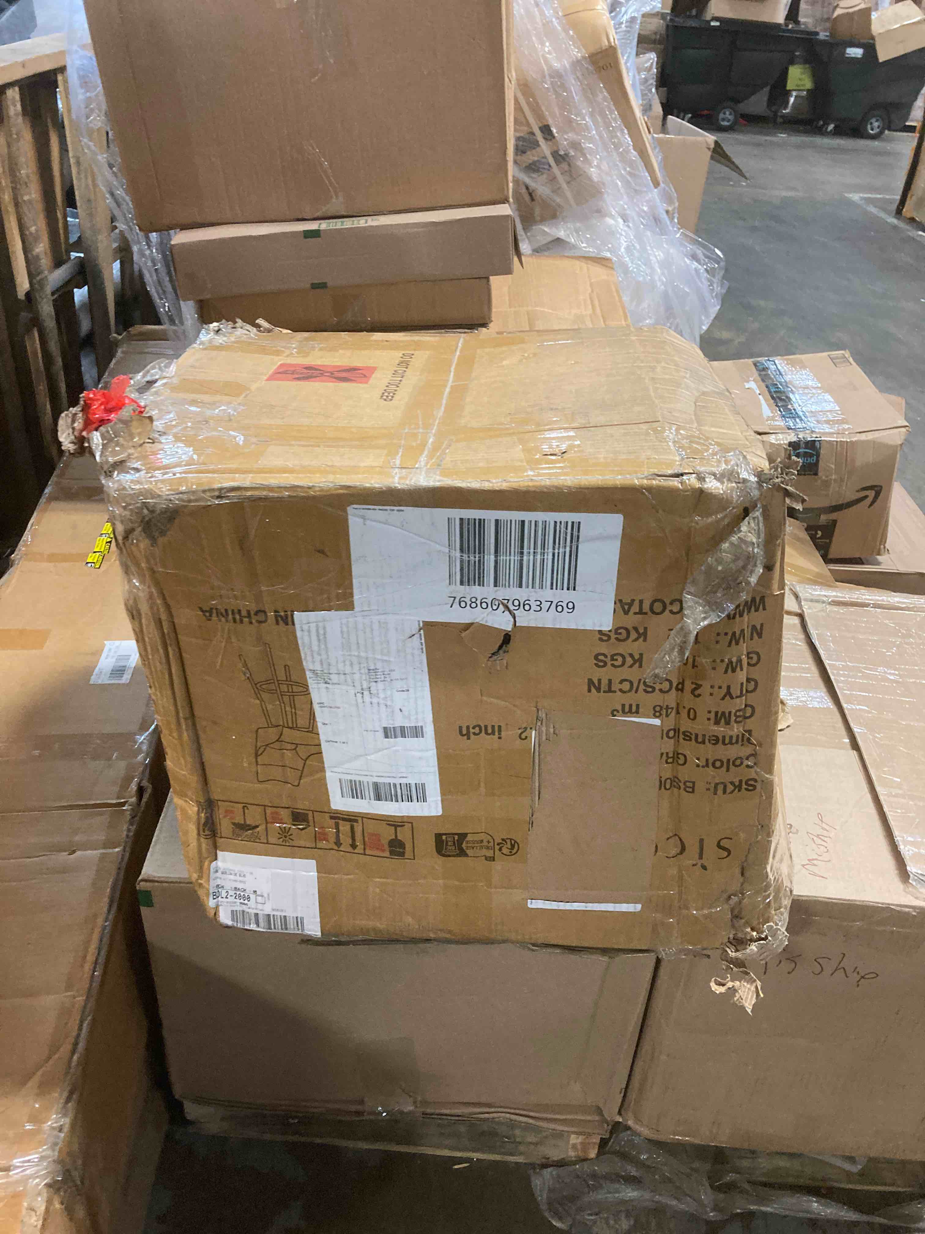 https://s3.amazonaws.com/lotting-images-prod/phillipi/GRN5060290_1698437971935.jpeg