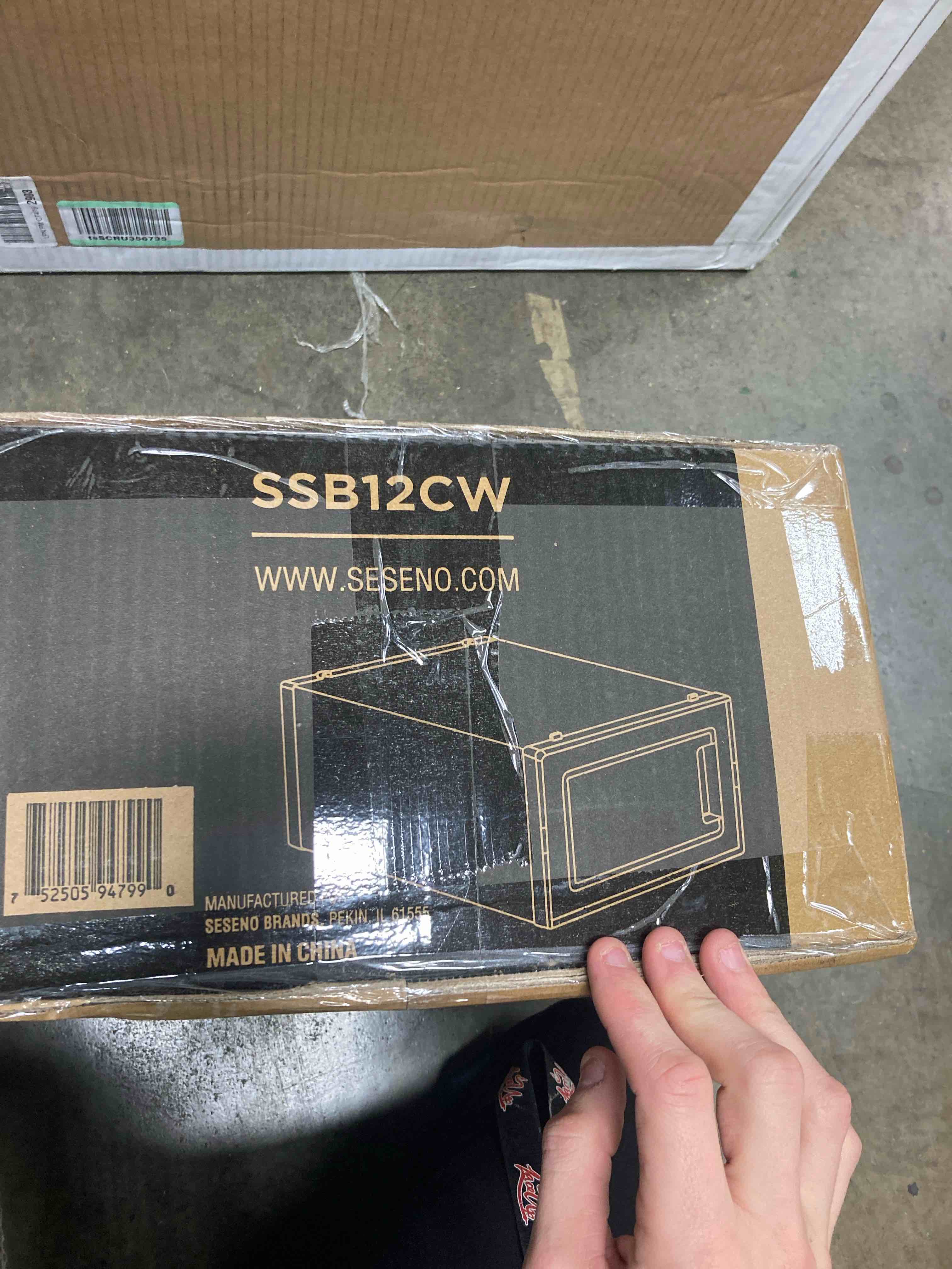 https://s3.amazonaws.com/lotting-images-prod/phillipi/GRN5062278_1704387397865.jpeg