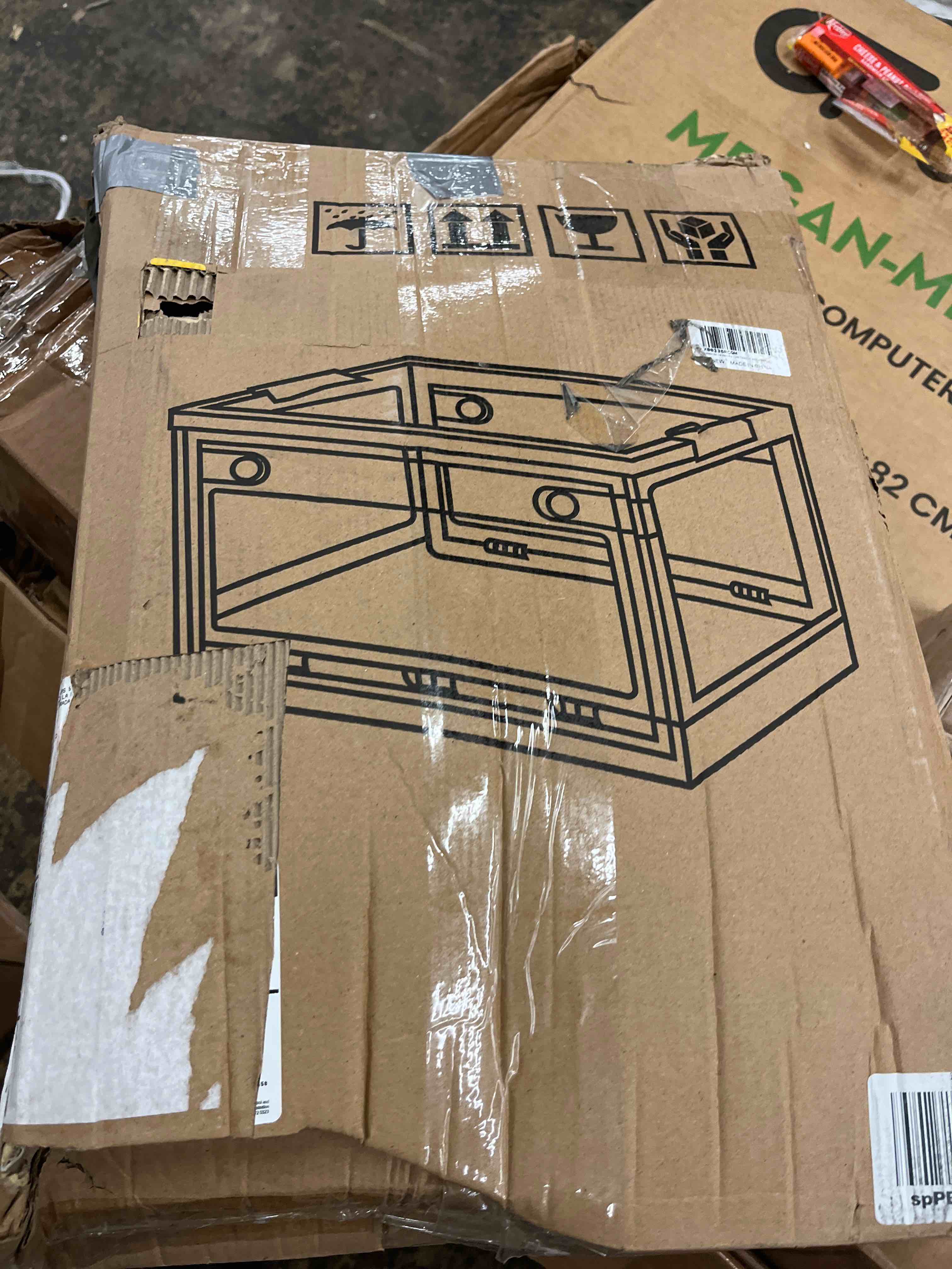 https://s3.amazonaws.com/lotting-images-prod/phillipi/GRN5063287_1694618157882.jpeg