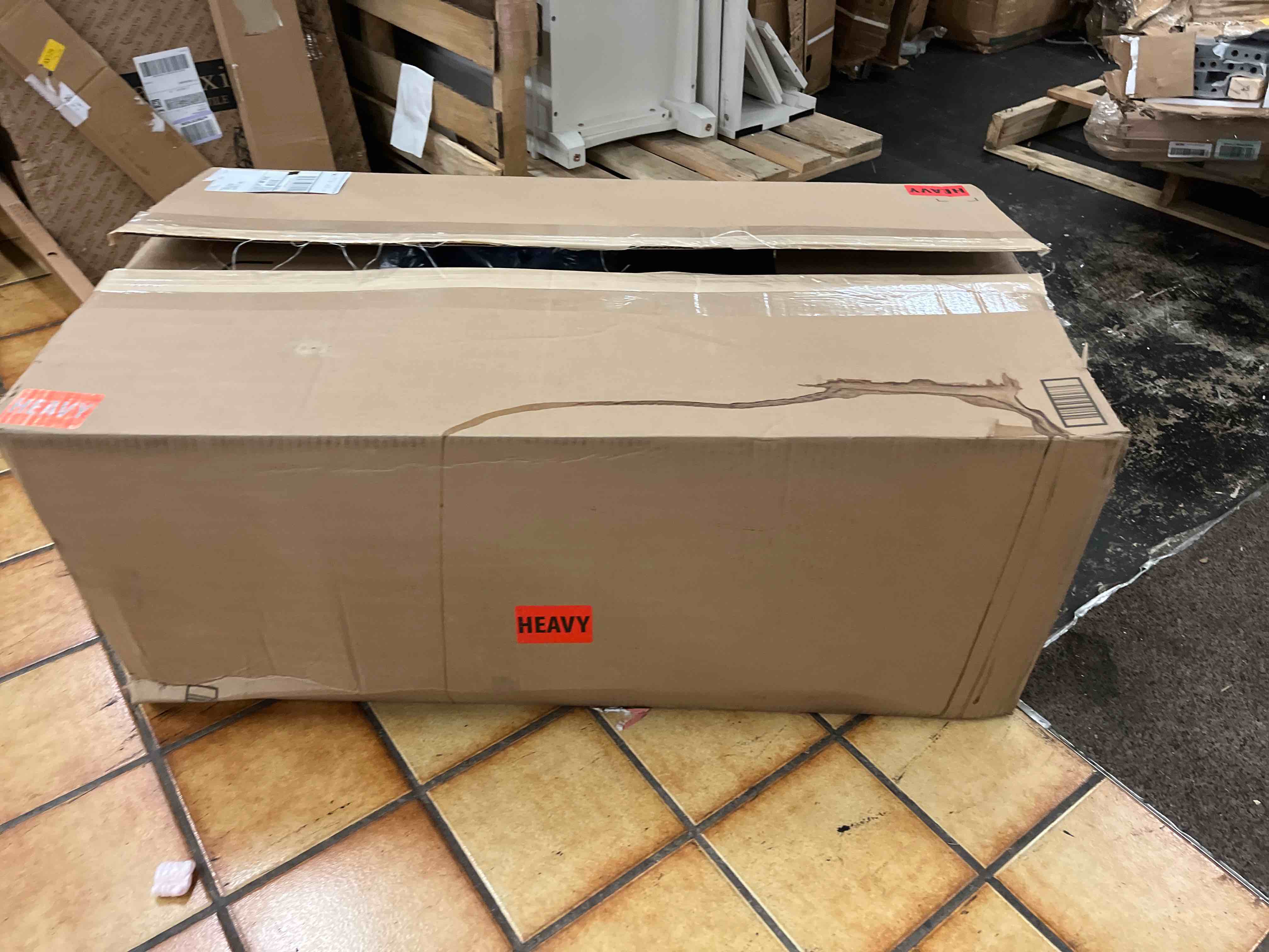 https://s3.amazonaws.com/lotting-images-prod/phillipi/GRN5063341_1694791596171.jpeg