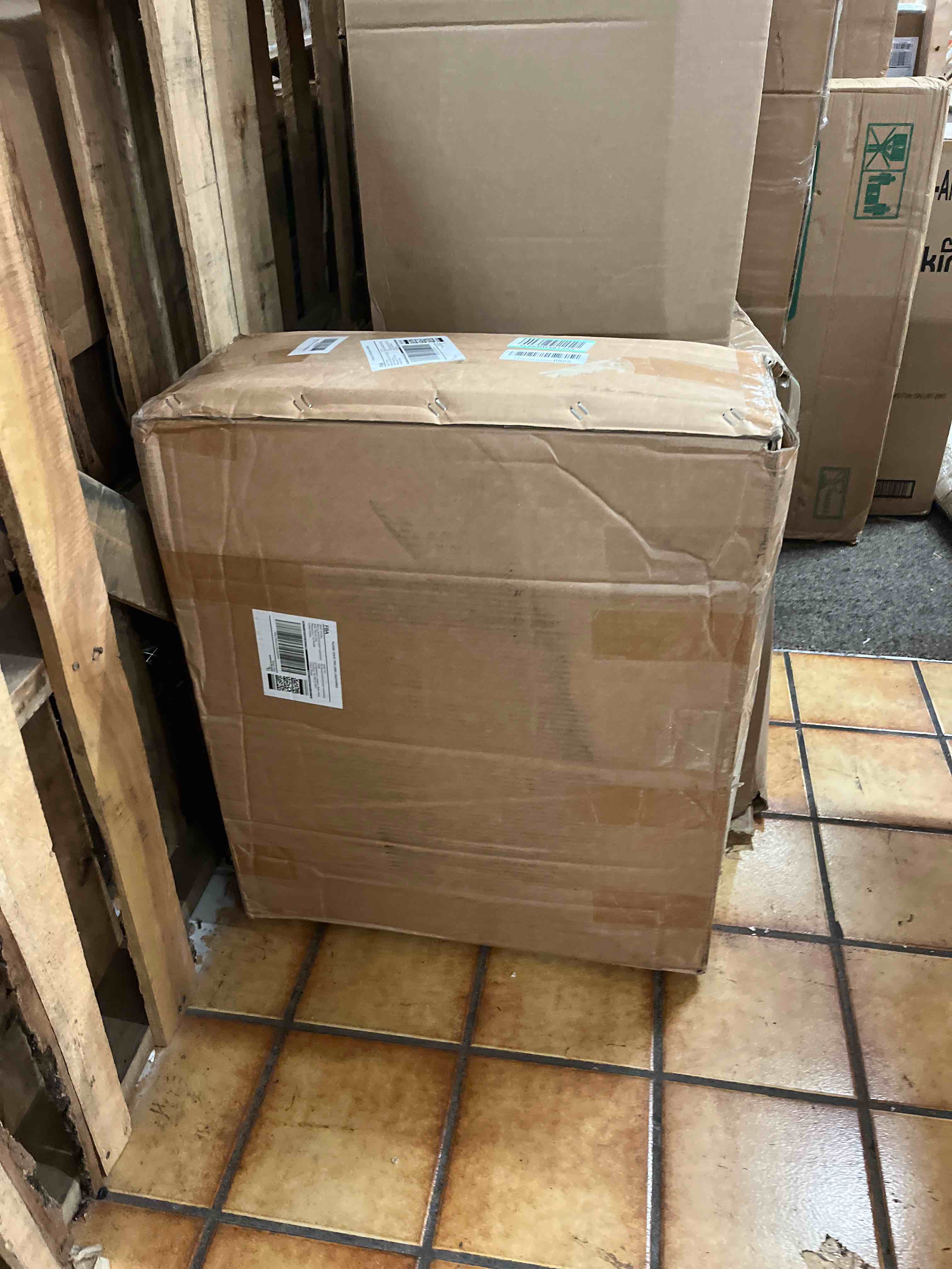 https://s3.amazonaws.com/lotting-images-prod/phillipi/GRN5063343_1694792075707.jpeg