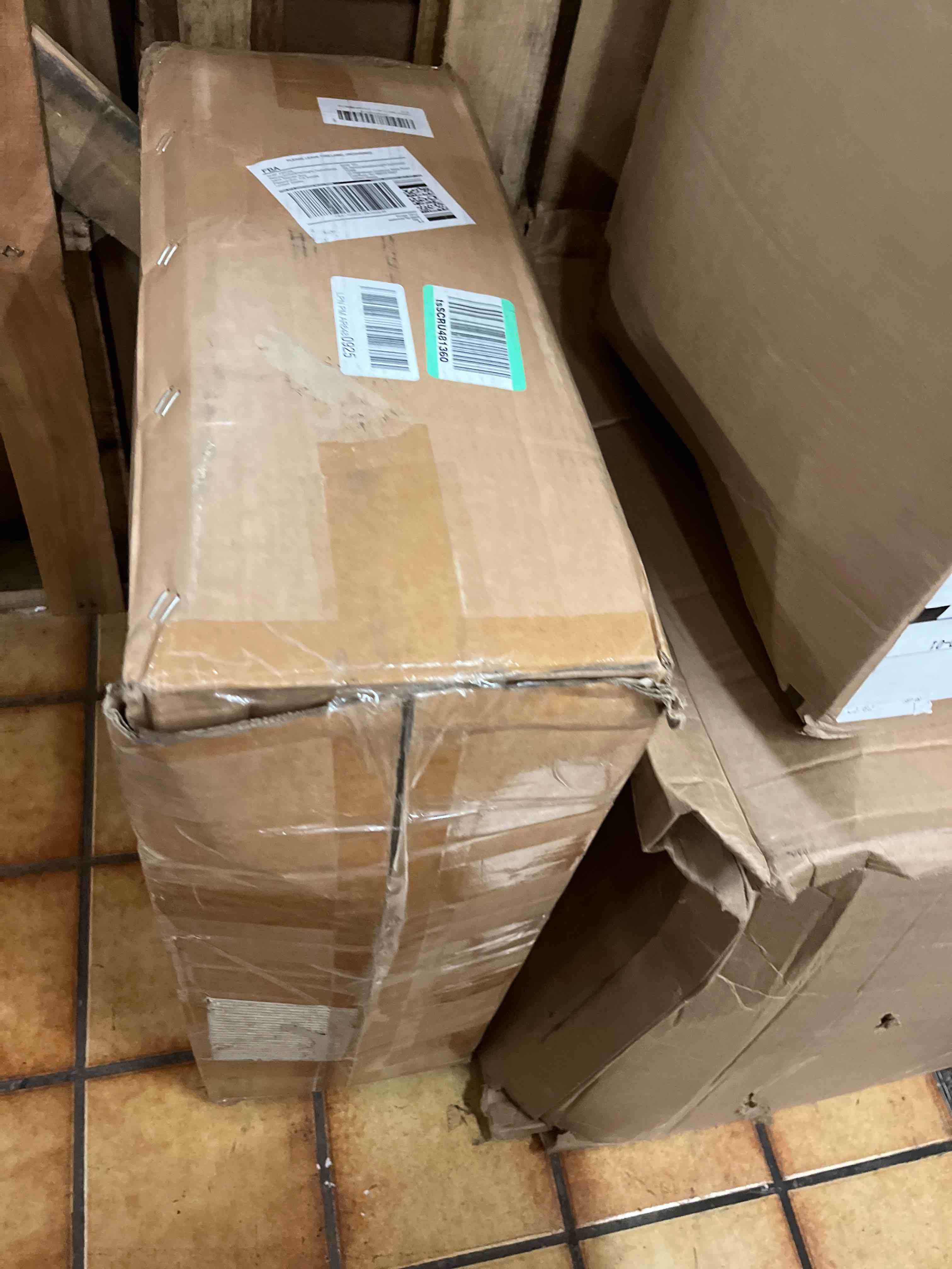 https://s3.amazonaws.com/lotting-images-prod/phillipi/GRN5063343_1694792078126.jpeg
