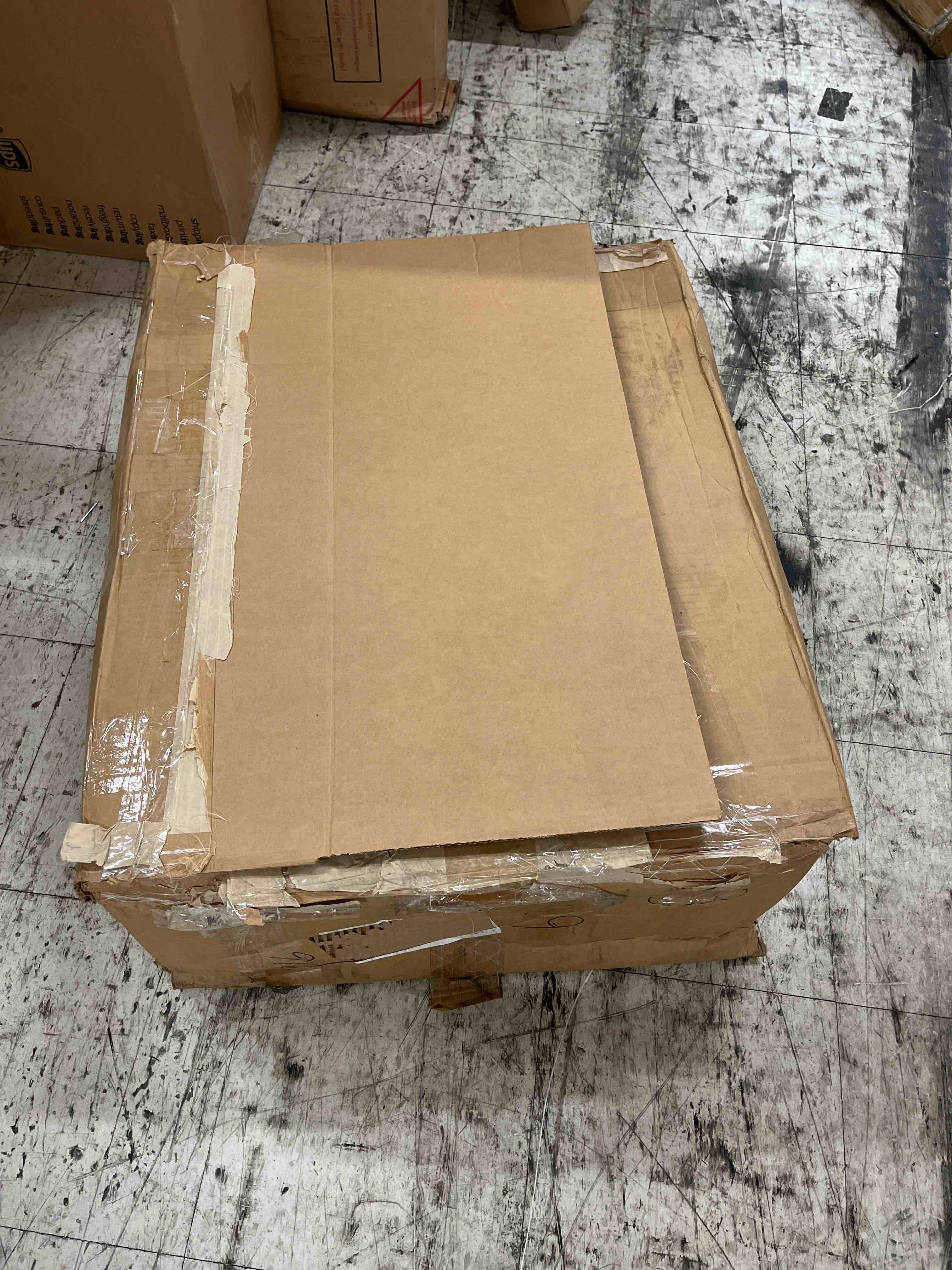 https://s3.amazonaws.com/lotting-images-prod/phillipi/GRN5063383_1694631756312.jpeg