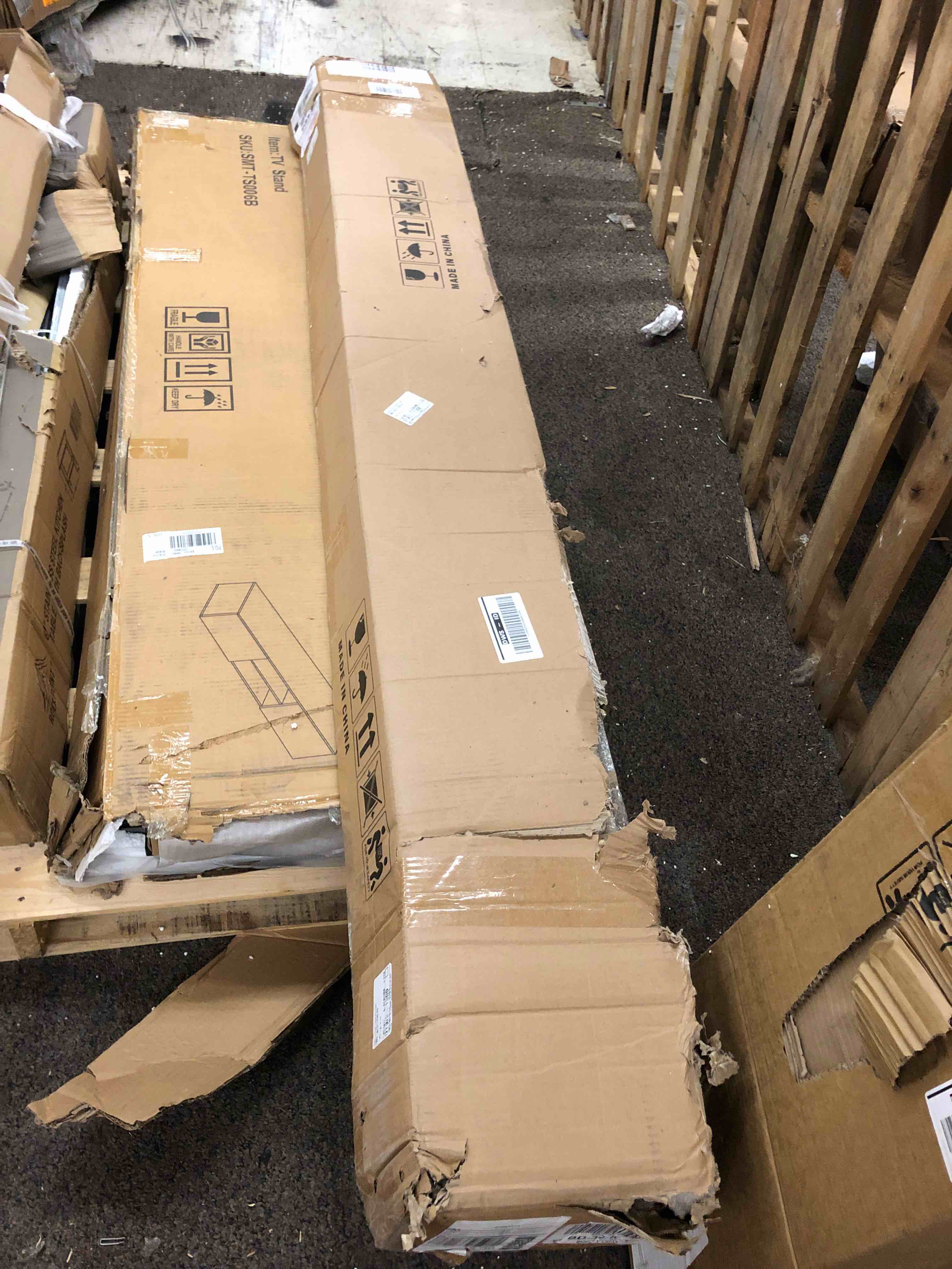 https://s3.amazonaws.com/lotting-images-prod/phillipi/GRN5064589_1690986098080.jpeg