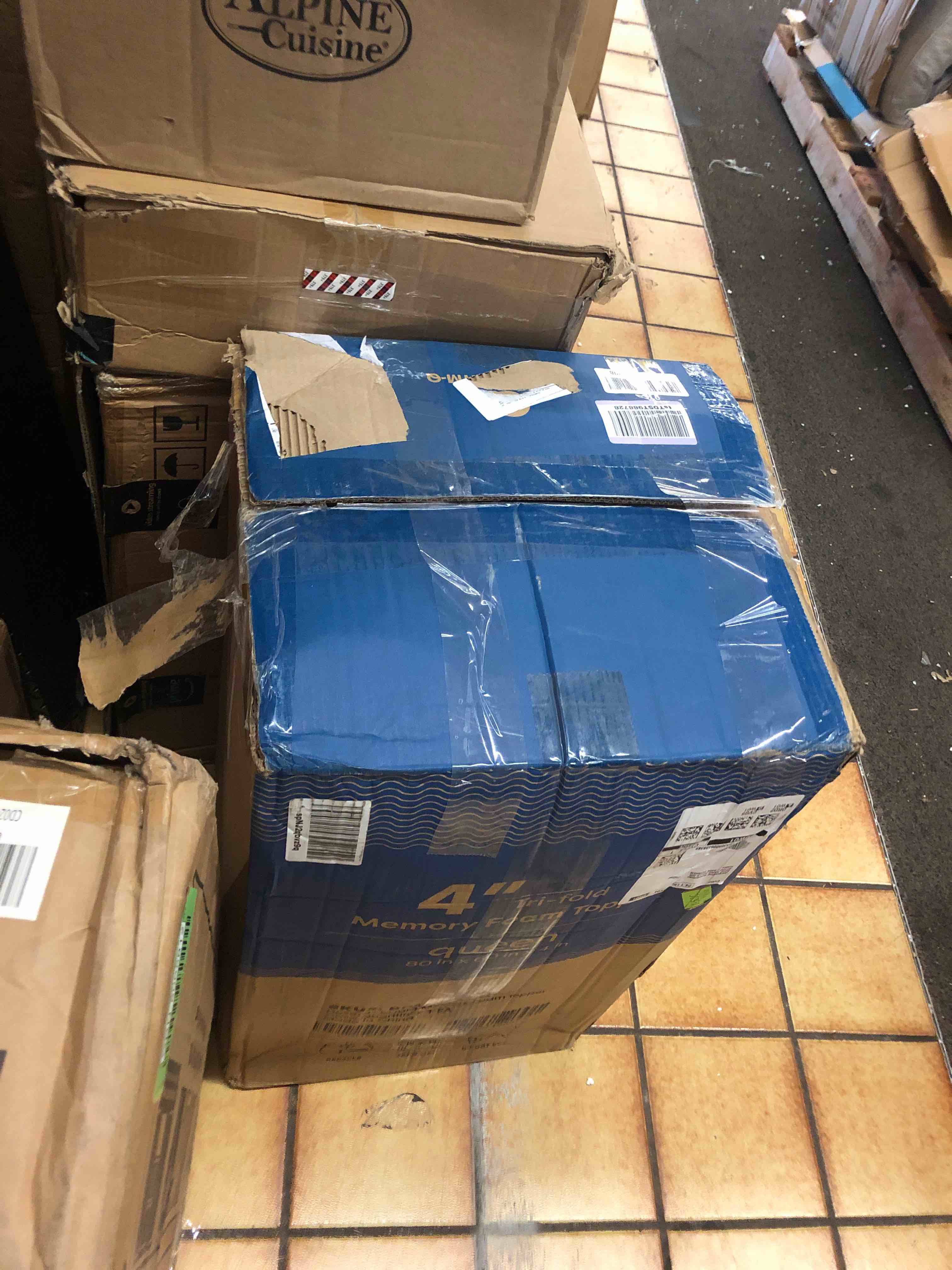 https://s3.amazonaws.com/lotting-images-prod/phillipi/GRN5065811_1694013262026.jpeg