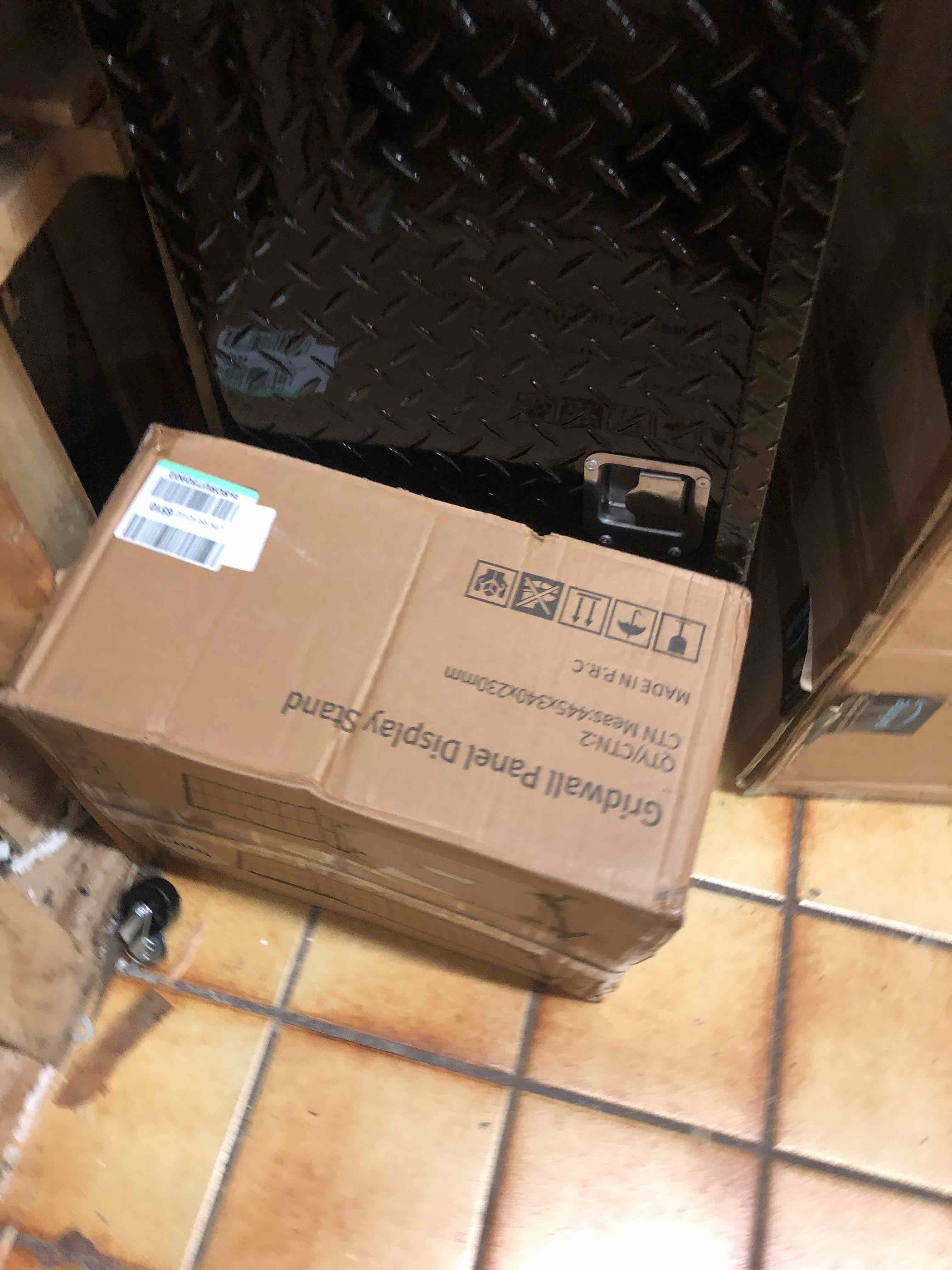 https://s3.amazonaws.com/lotting-images-prod/phillipi/GRN5065814_1694012554508.jpeg