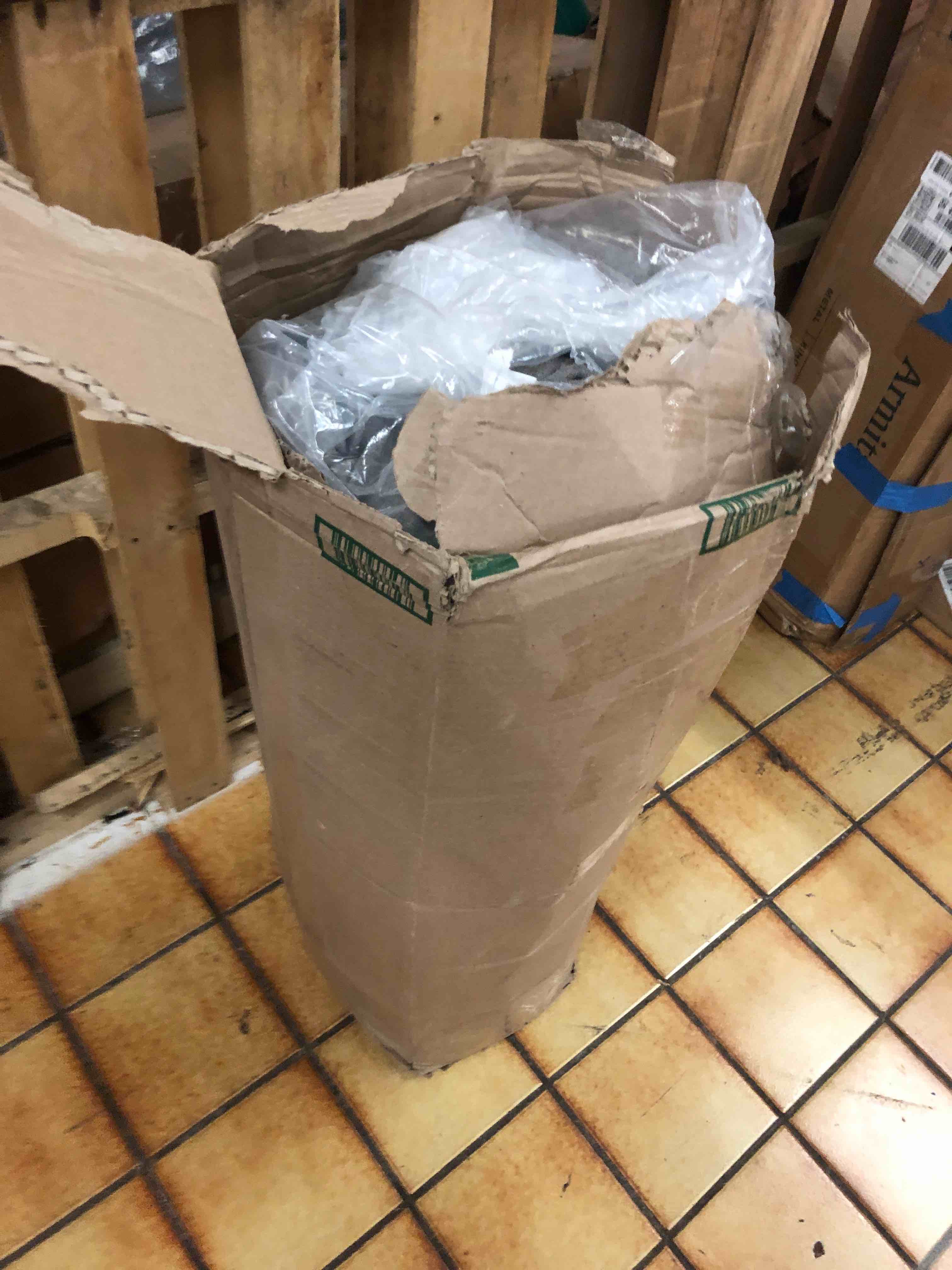 https://s3.amazonaws.com/lotting-images-prod/phillipi/GRN5065826_1694048625585.jpeg