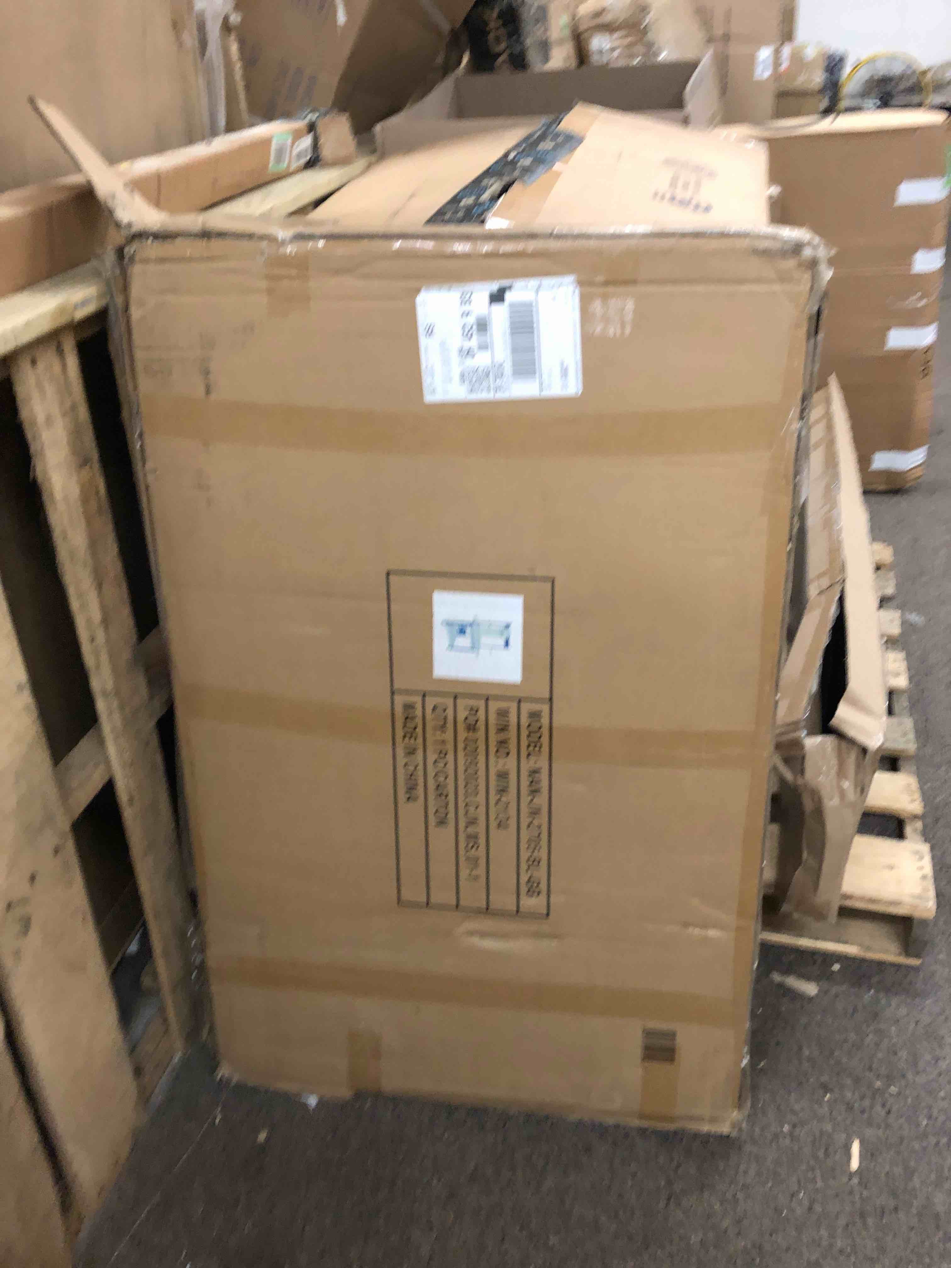 https://s3.amazonaws.com/lotting-images-prod/phillipi/GRN5065876_1694139101766.jpeg