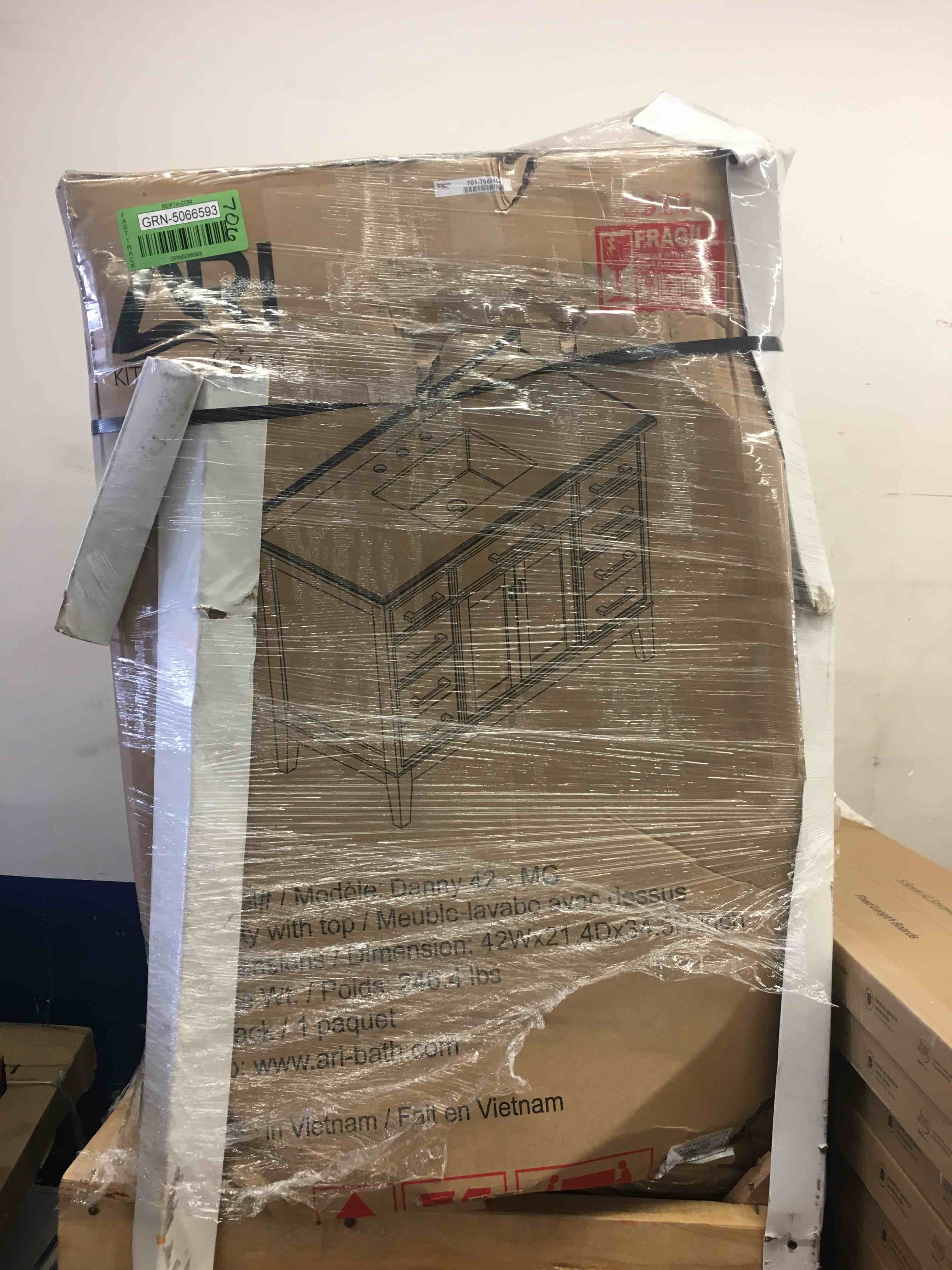 https://s3.amazonaws.com/lotting-images-prod/phillipi/GRN5066593_1692899939040.jpeg