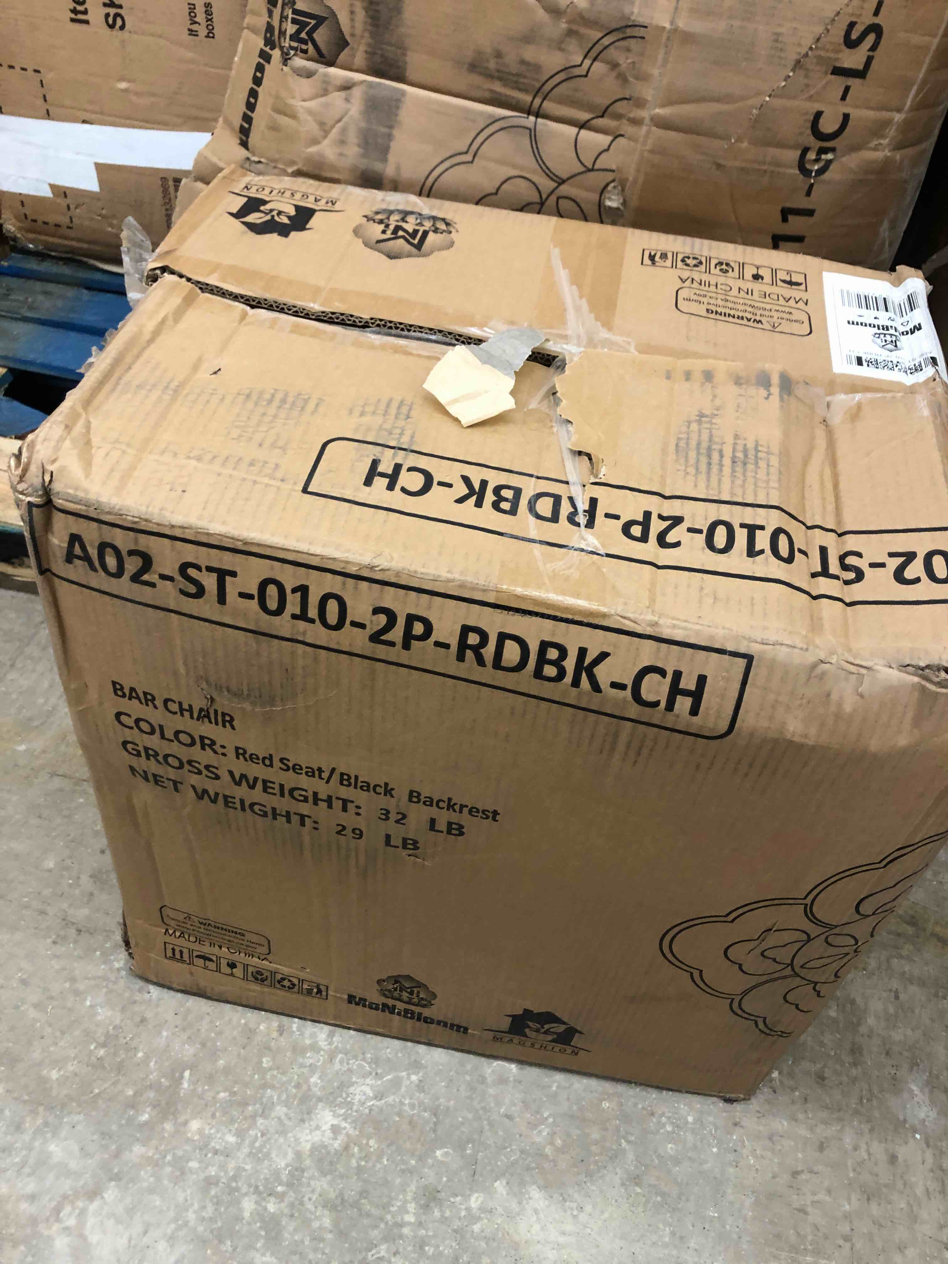 https://s3.amazonaws.com/lotting-images-prod/phillipi/GRN5068882_1710357185179.jpeg
