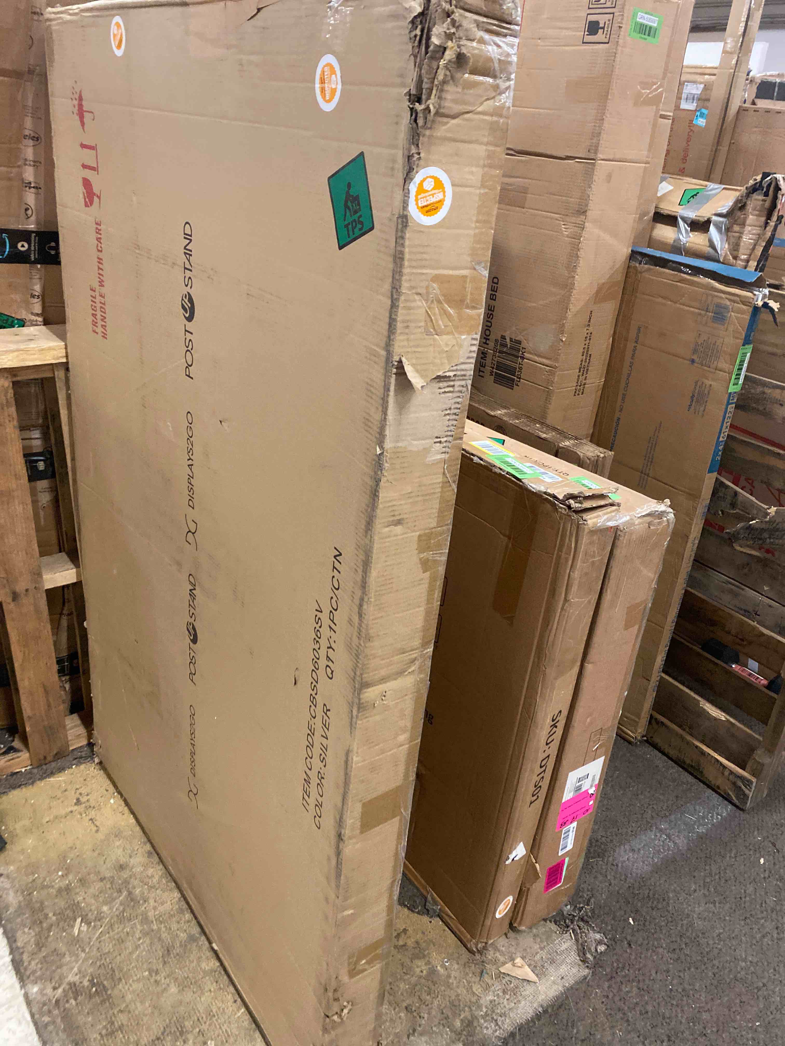 https://s3.amazonaws.com/lotting-images-prod/phillipi/GRN5069104_1700086611307.jpeg