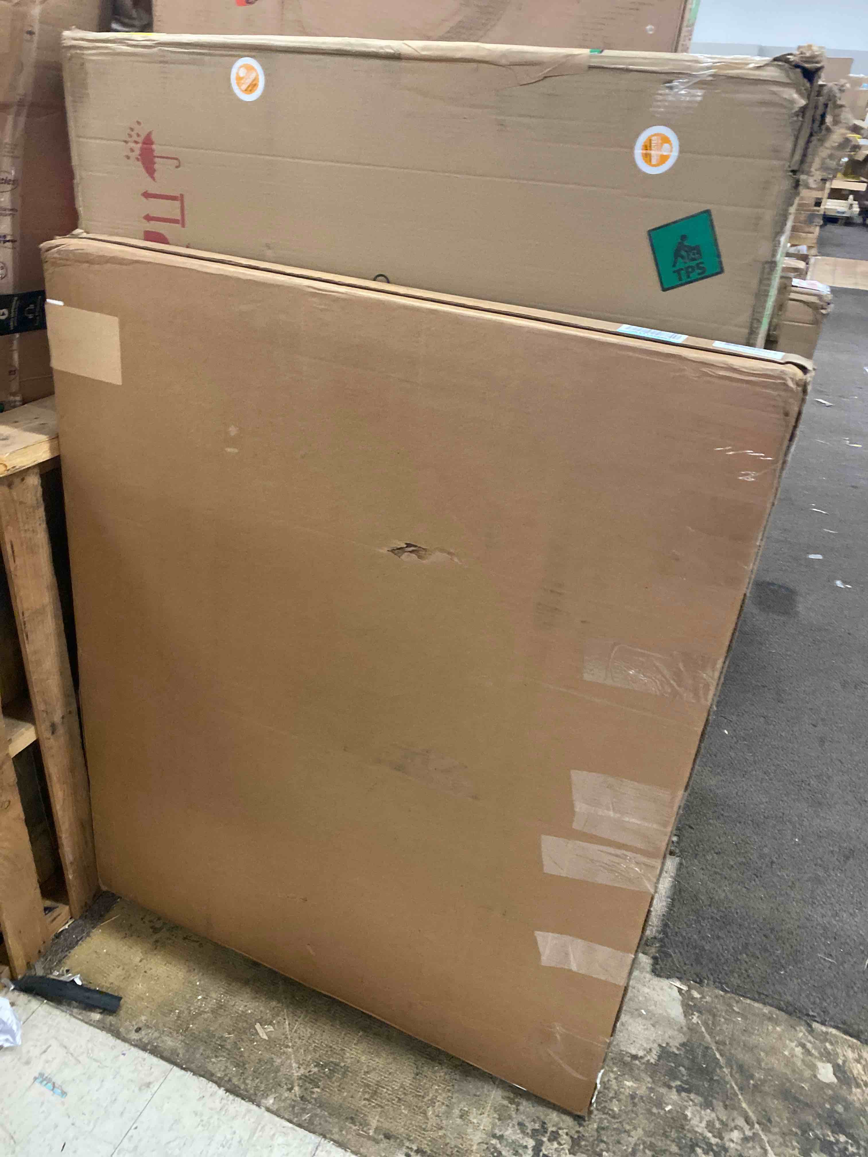 https://s3.amazonaws.com/lotting-images-prod/phillipi/GRN5069106_1700145564396.jpeg