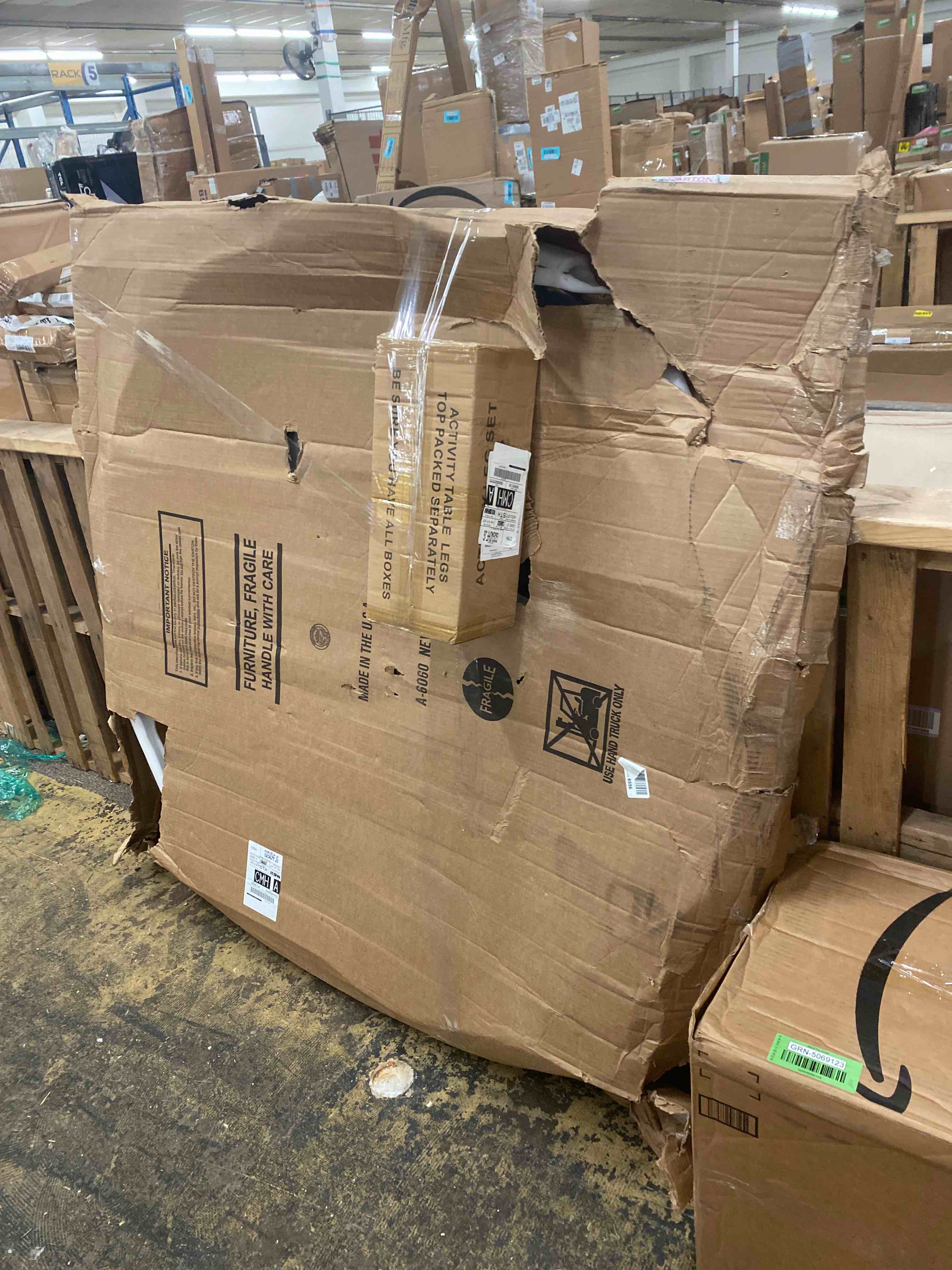 https://s3.amazonaws.com/lotting-images-prod/phillipi/GRN5069124_1700153123235.jpeg
