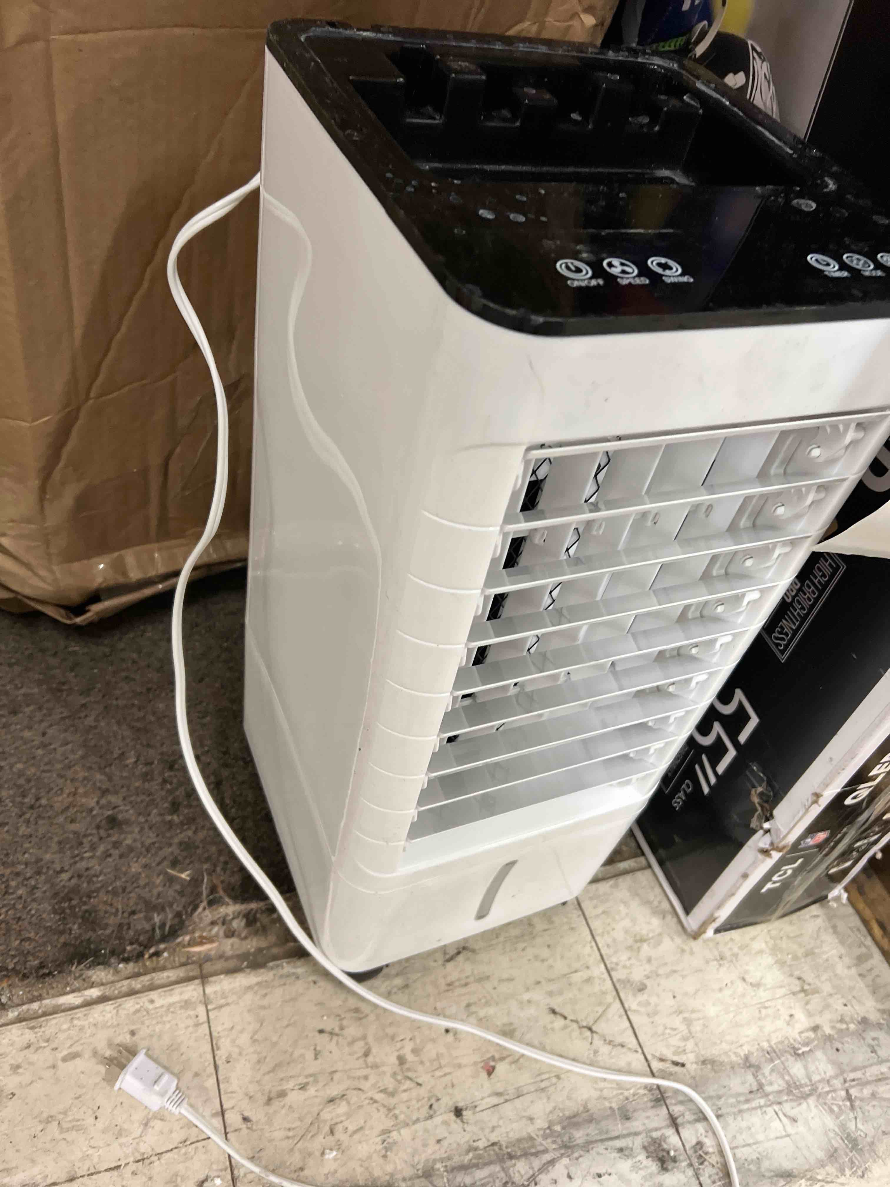 https://s3.amazonaws.com/lotting-images-prod/phillipi/GRN5071392_1699027652463.jpeg