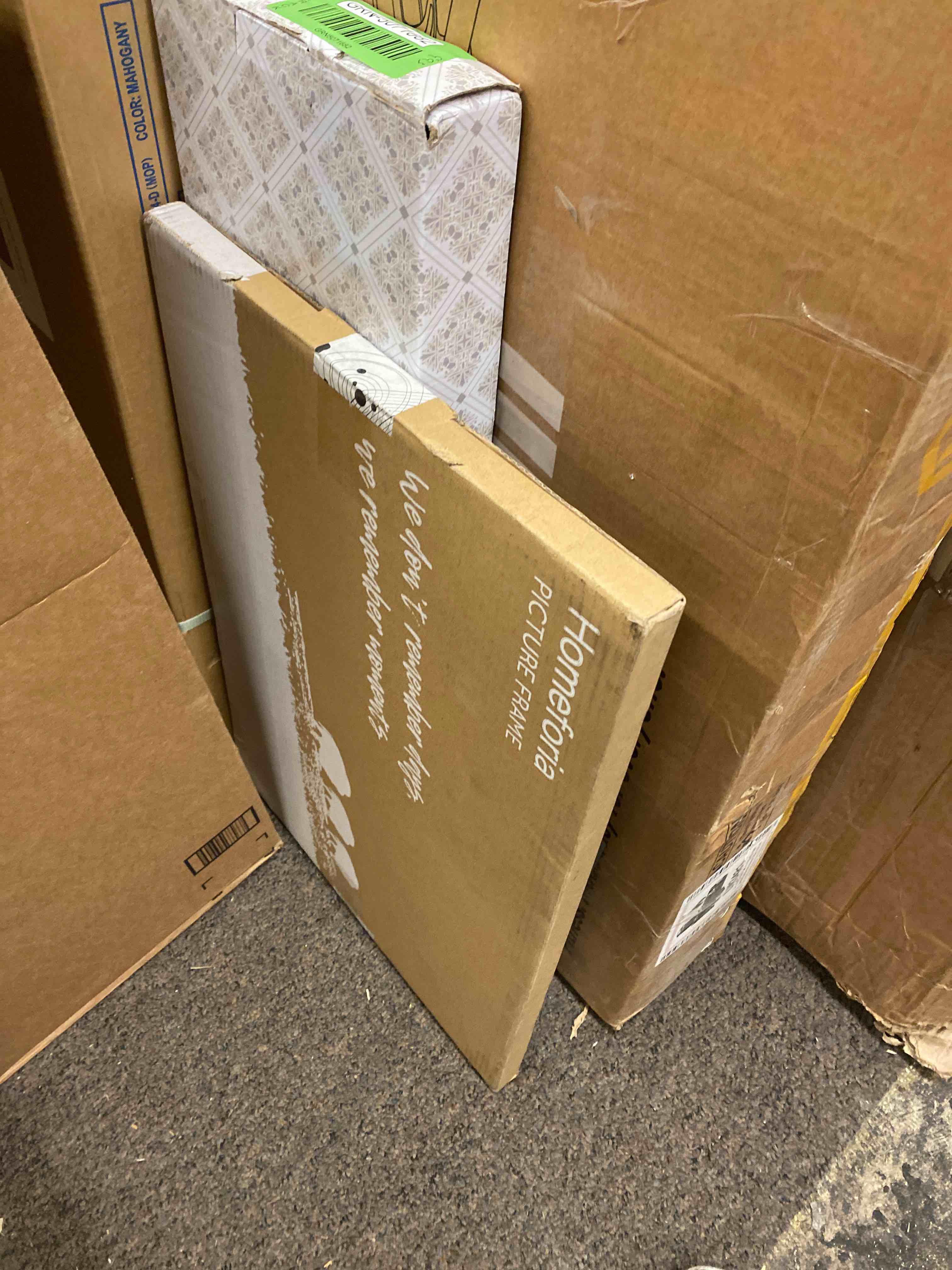 https://s3.amazonaws.com/lotting-images-prod/phillipi/GRN5071677_1699490000107.jpeg
