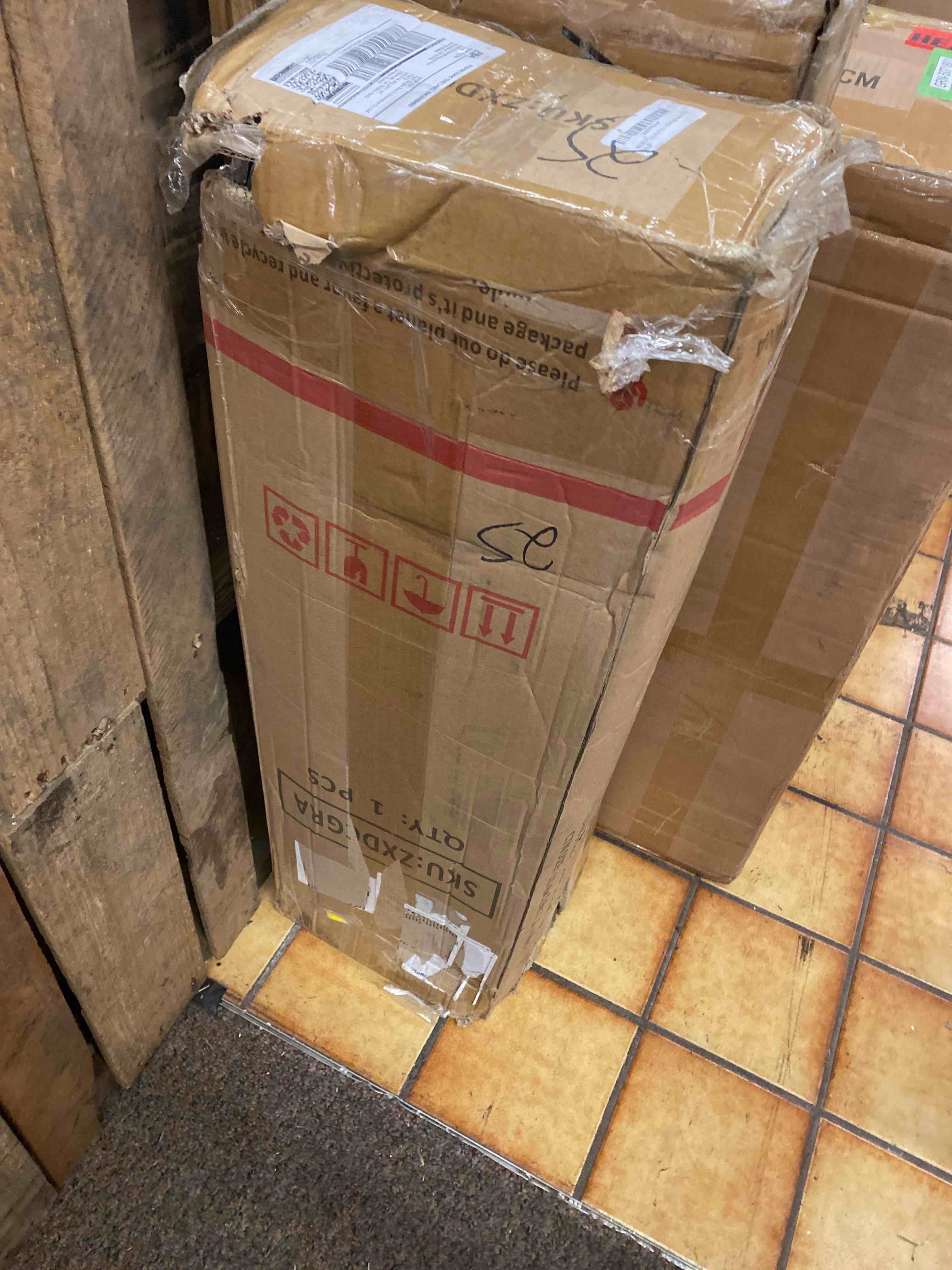 https://s3.amazonaws.com/lotting-images-prod/phillipi/GRN5071804_1700066340918.jpeg