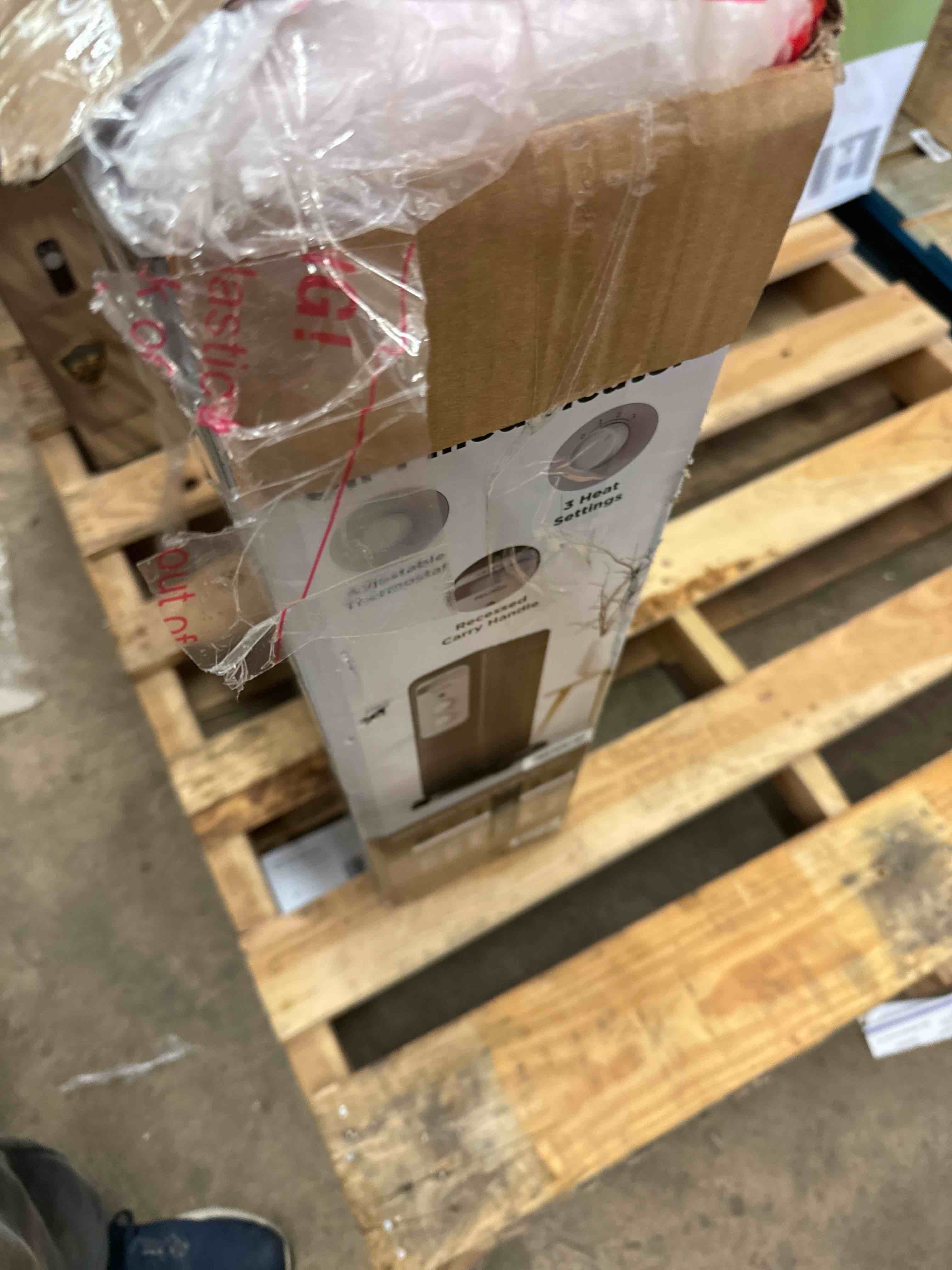 https://s3.amazonaws.com/lotting-images-prod/phillipi/GRN5120978_1709836818316.jpeg