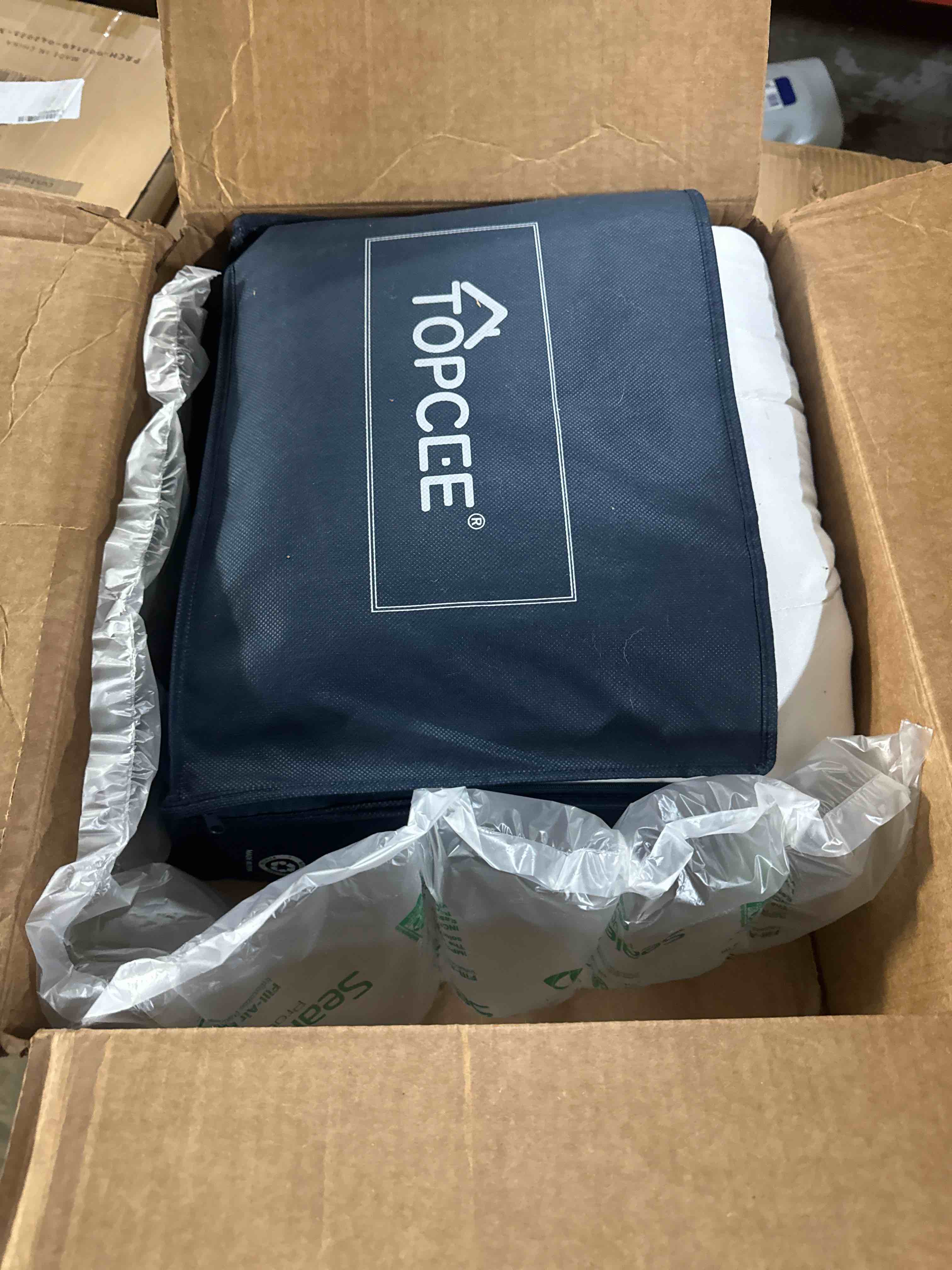 https://s3.amazonaws.com/lotting-images-prod/phillipi/GRN5121924_1709157151645.jpeg