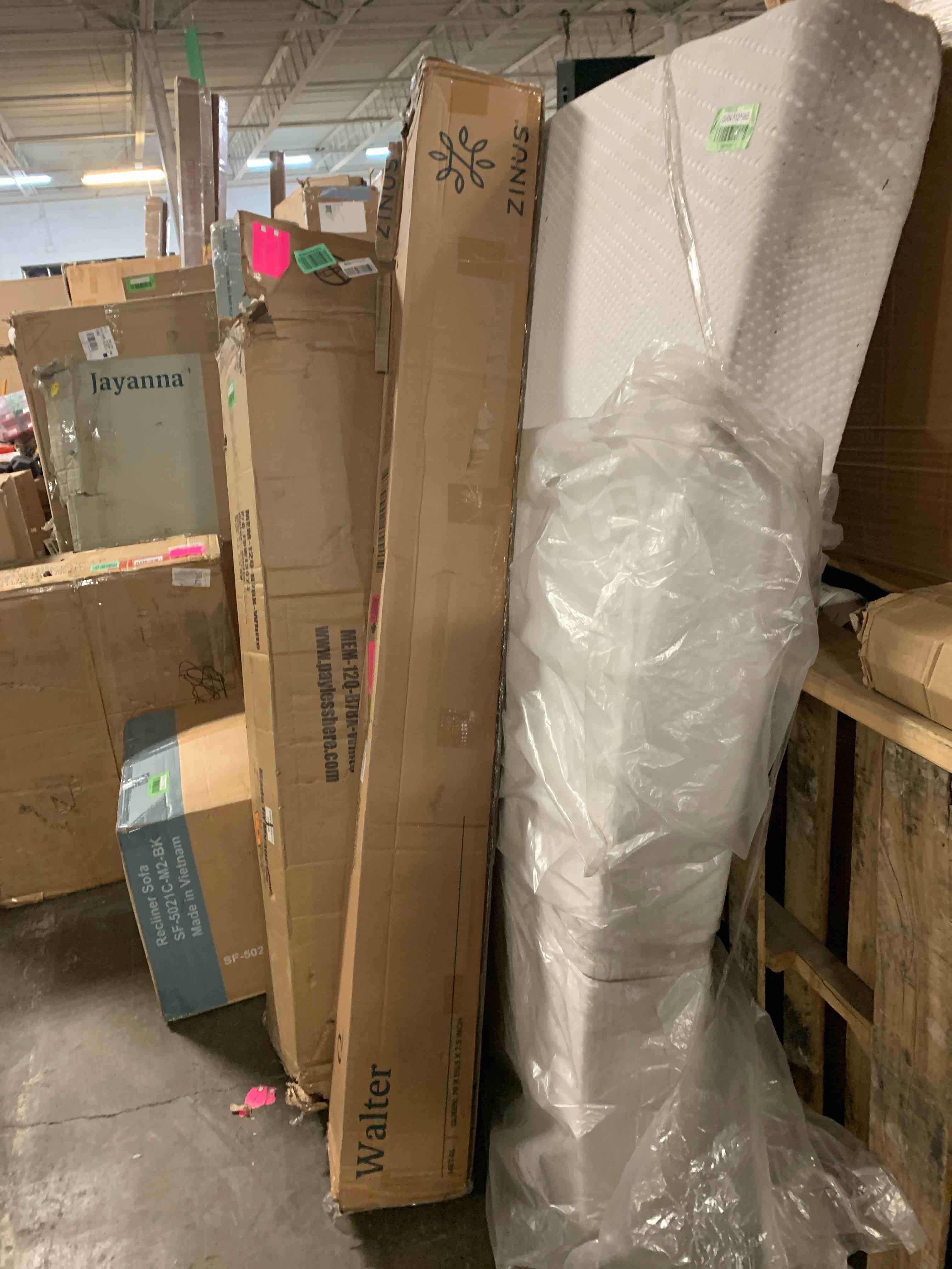 https://s3.amazonaws.com/lotting-images-prod/phillipi/GRN5121967_1709241945904.jpeg