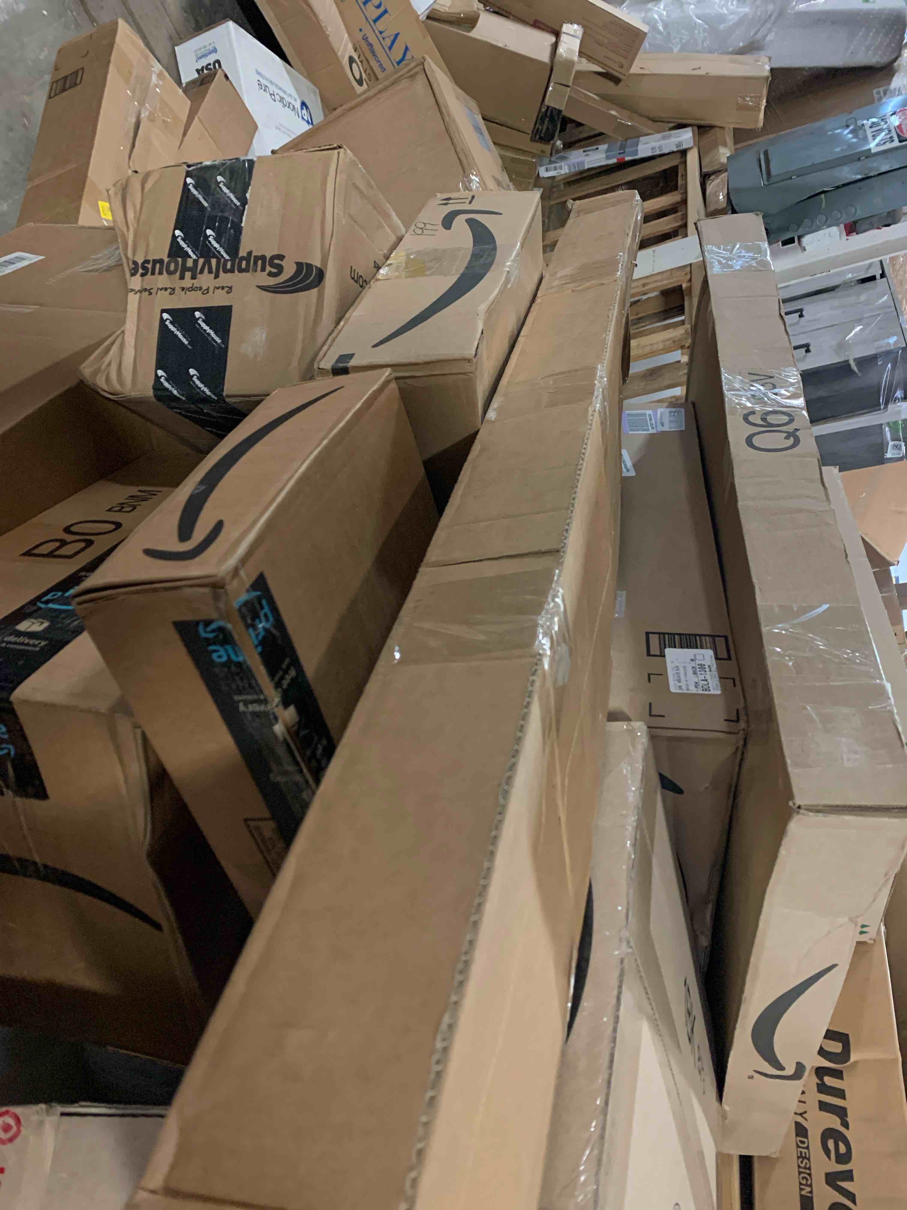 https://s3.amazonaws.com/lotting-images-prod/phillipi/GRN5121971_1709243514185.jpeg
