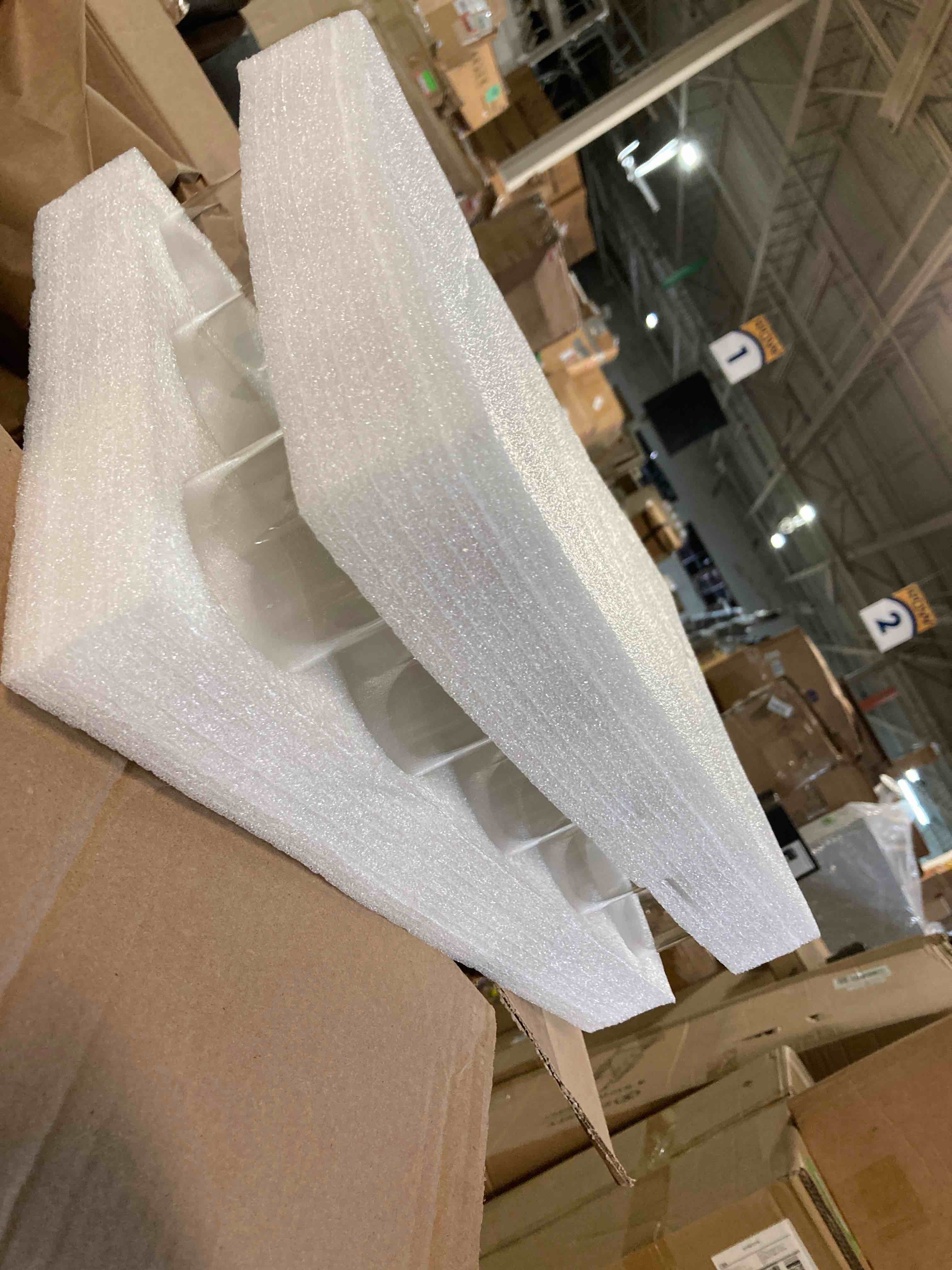 https://s3.amazonaws.com/lotting-images-prod/phillipi/GRN5124638_1708030446045.jpeg