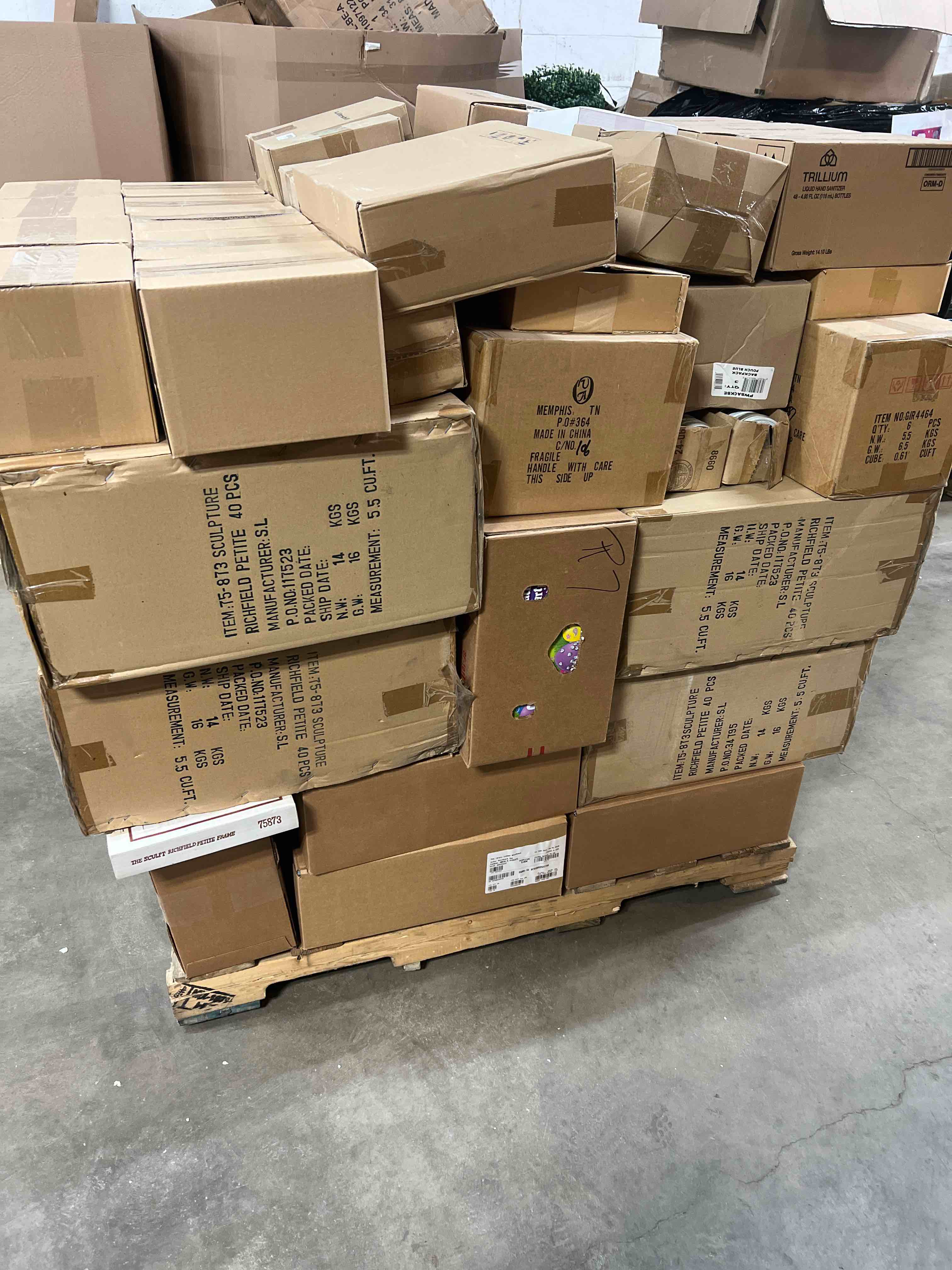 https://s3.amazonaws.com/lotting-images-prod/phillipi/GRN5125476_1713389650917.jpeg