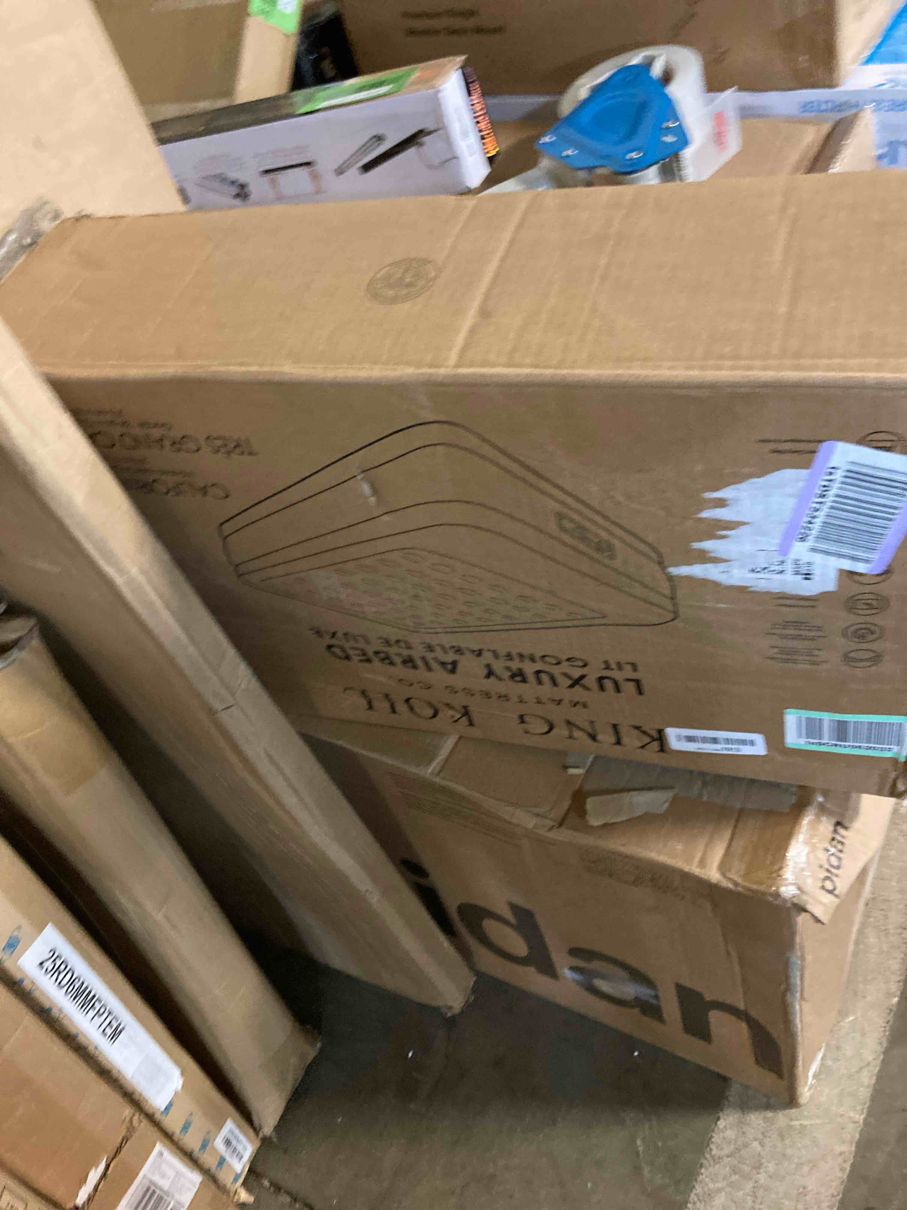 https://s3.amazonaws.com/lotting-images-prod/phillipi/GRN5126699_1706731995039.jpeg