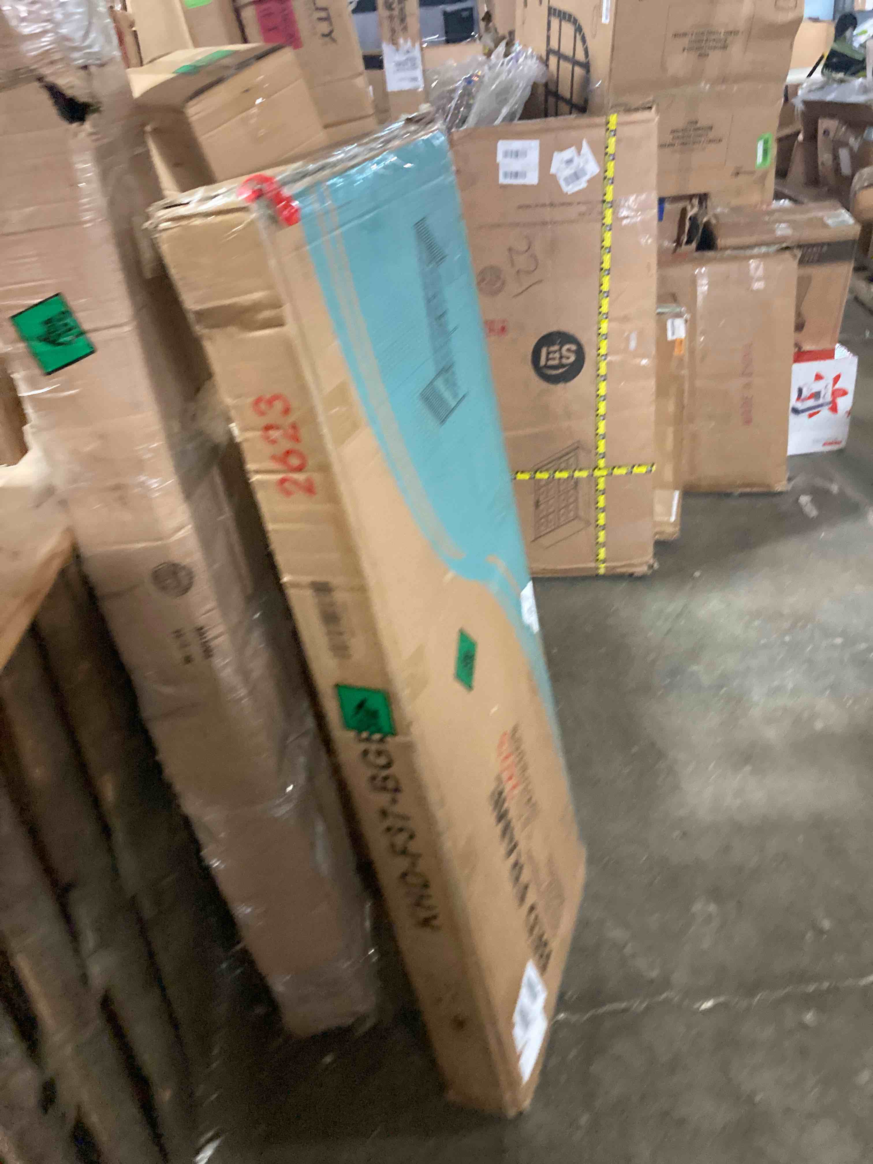 https://s3.amazonaws.com/lotting-images-prod/phillipi/GRN5127610_1706646104854.jpeg