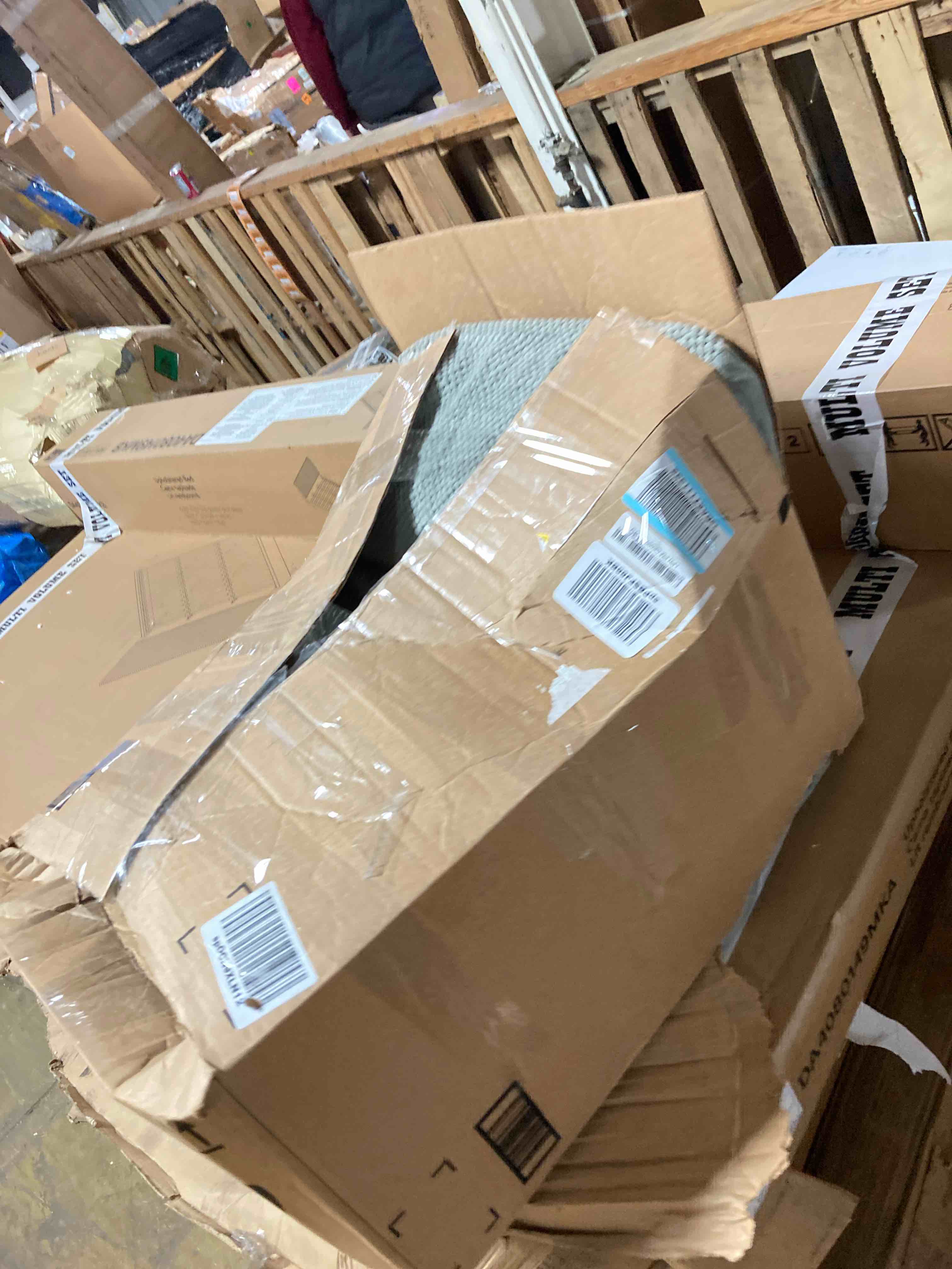 https://s3.amazonaws.com/lotting-images-prod/phillipi/GRN5127680_1706712450756.jpeg