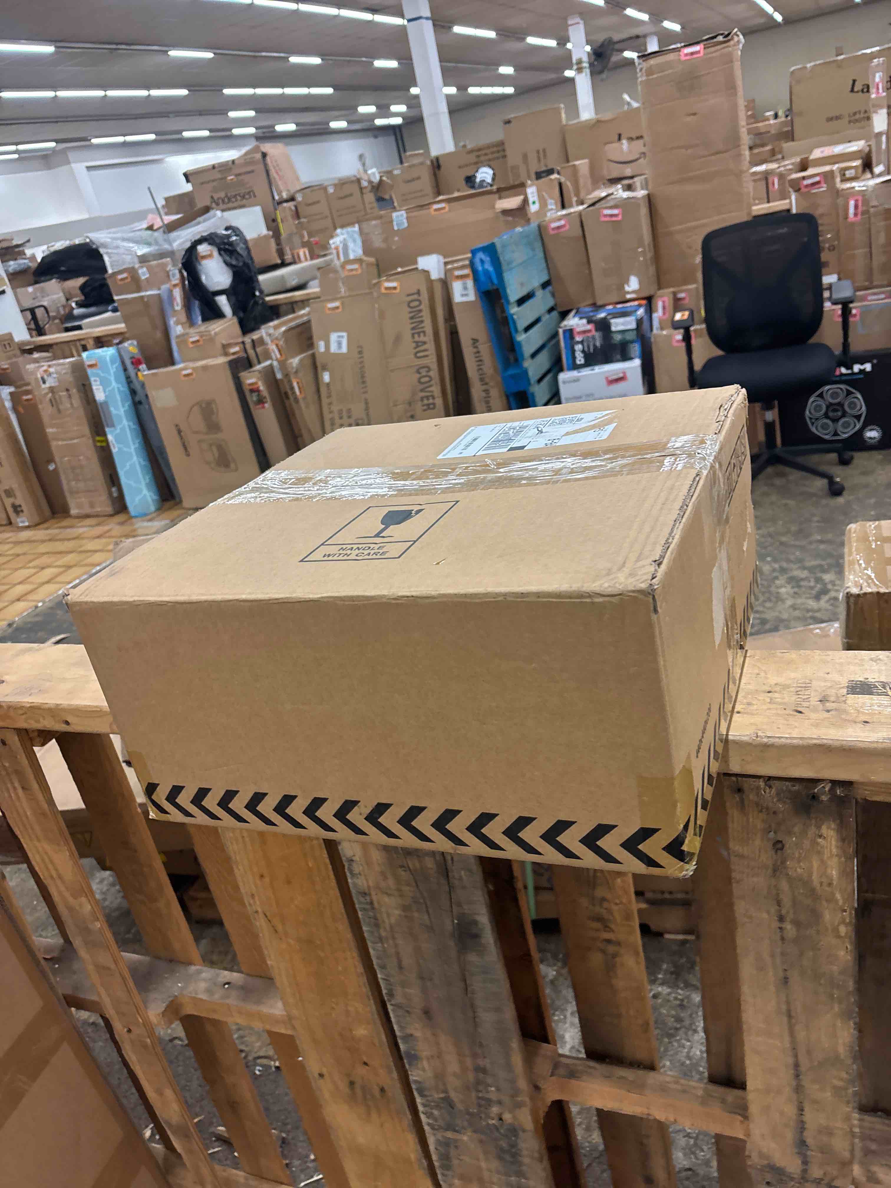 https://s3.amazonaws.com/lotting-images-prod/phillipi/GRN5492203_1734625944555.jpeg