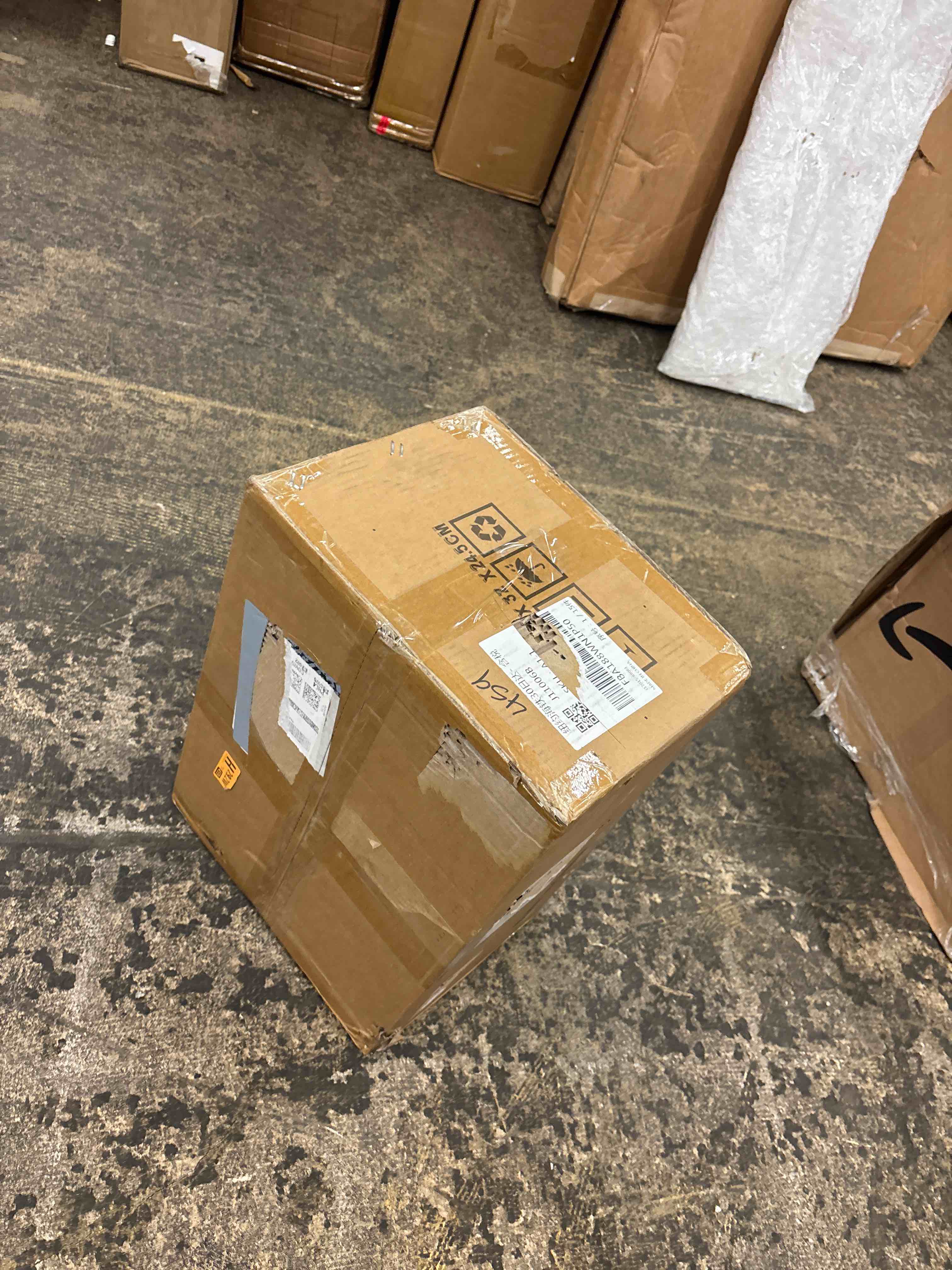 https://s3.amazonaws.com/lotting-images-prod/phillipi/GRN5492211_1734627213662.jpeg