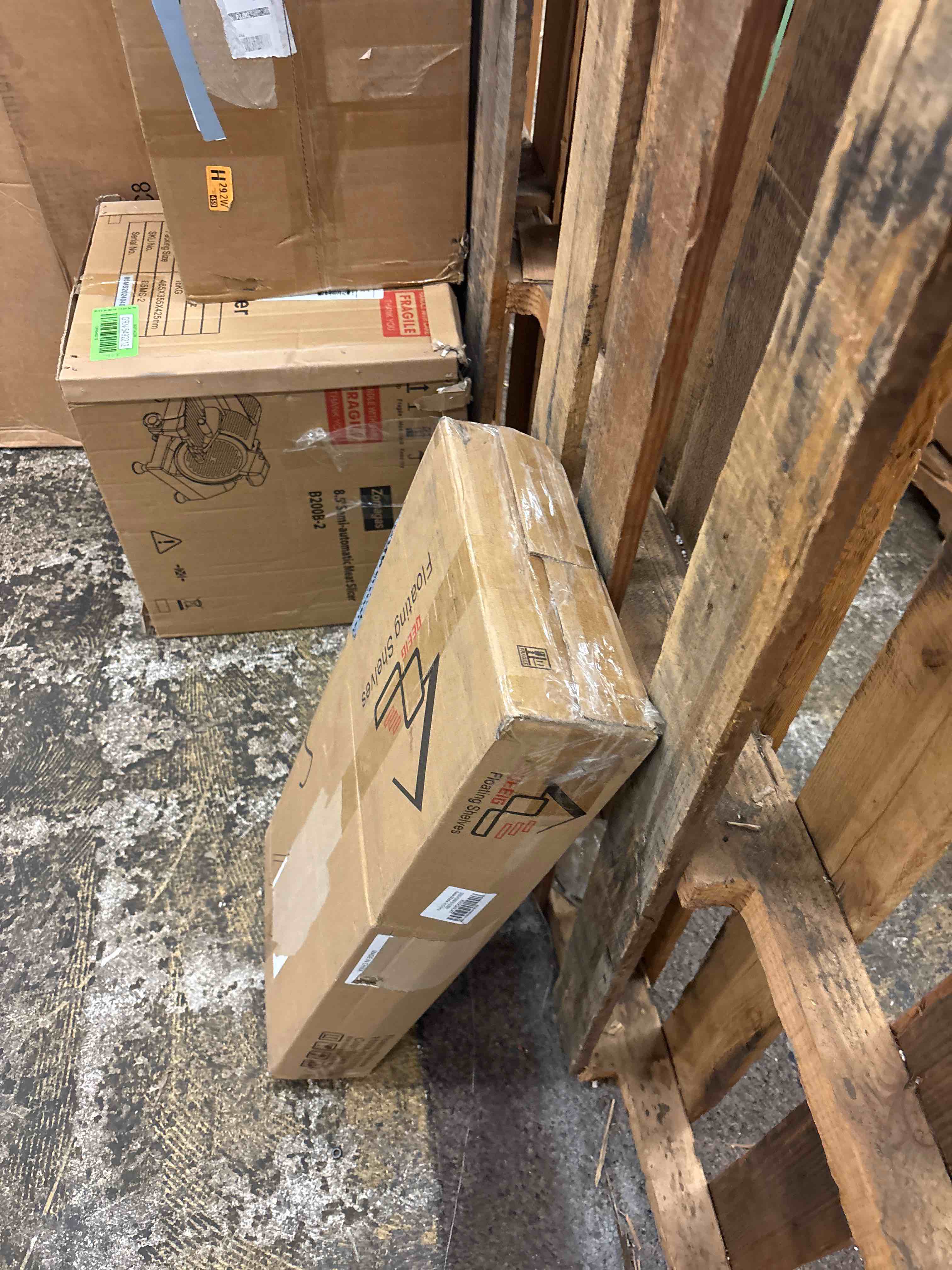 https://s3.amazonaws.com/lotting-images-prod/phillipi/GRN5492217_1734628411252.jpeg