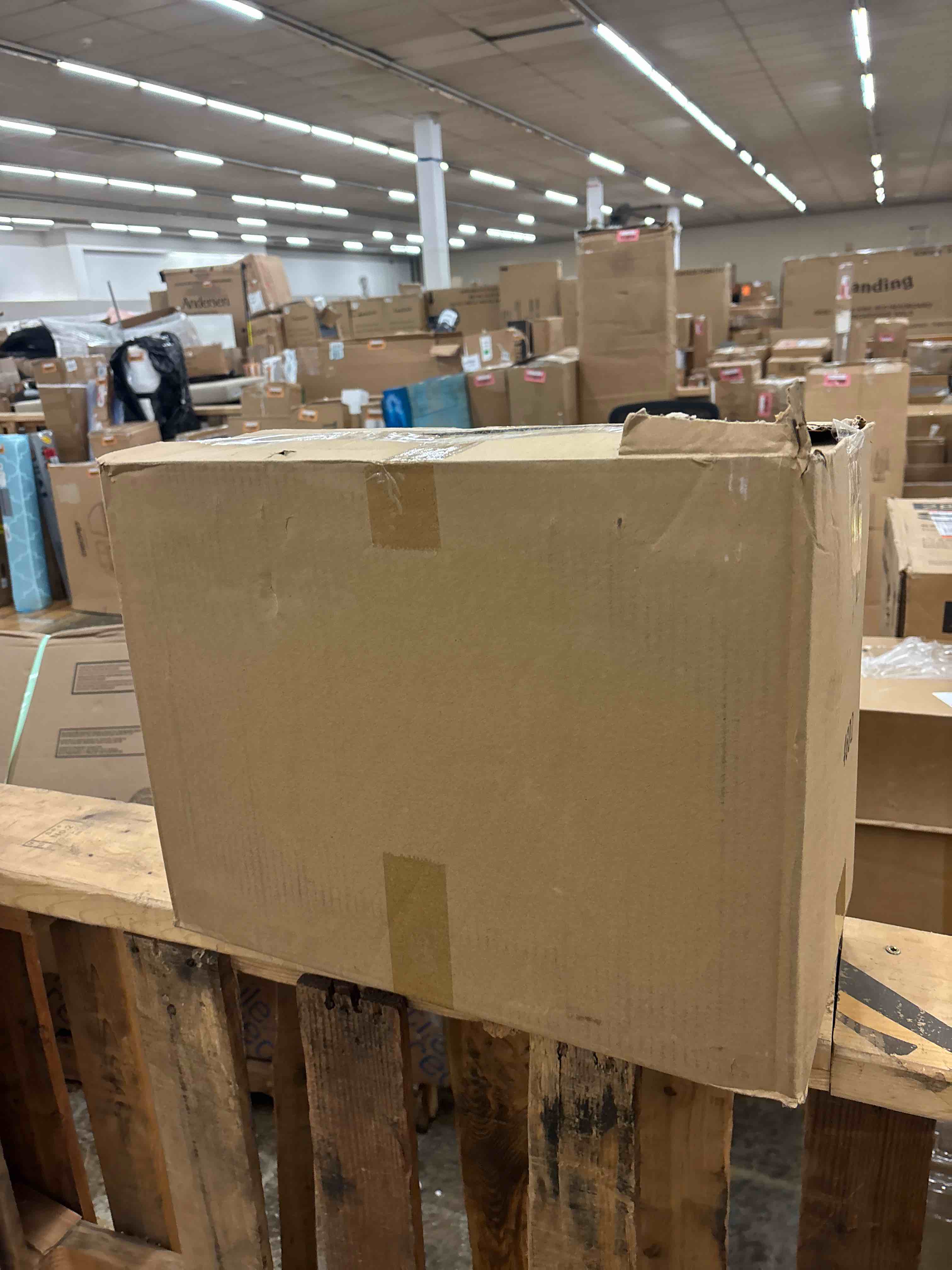 https://s3.amazonaws.com/lotting-images-prod/phillipi/GRN5492219_1734628539018.jpeg