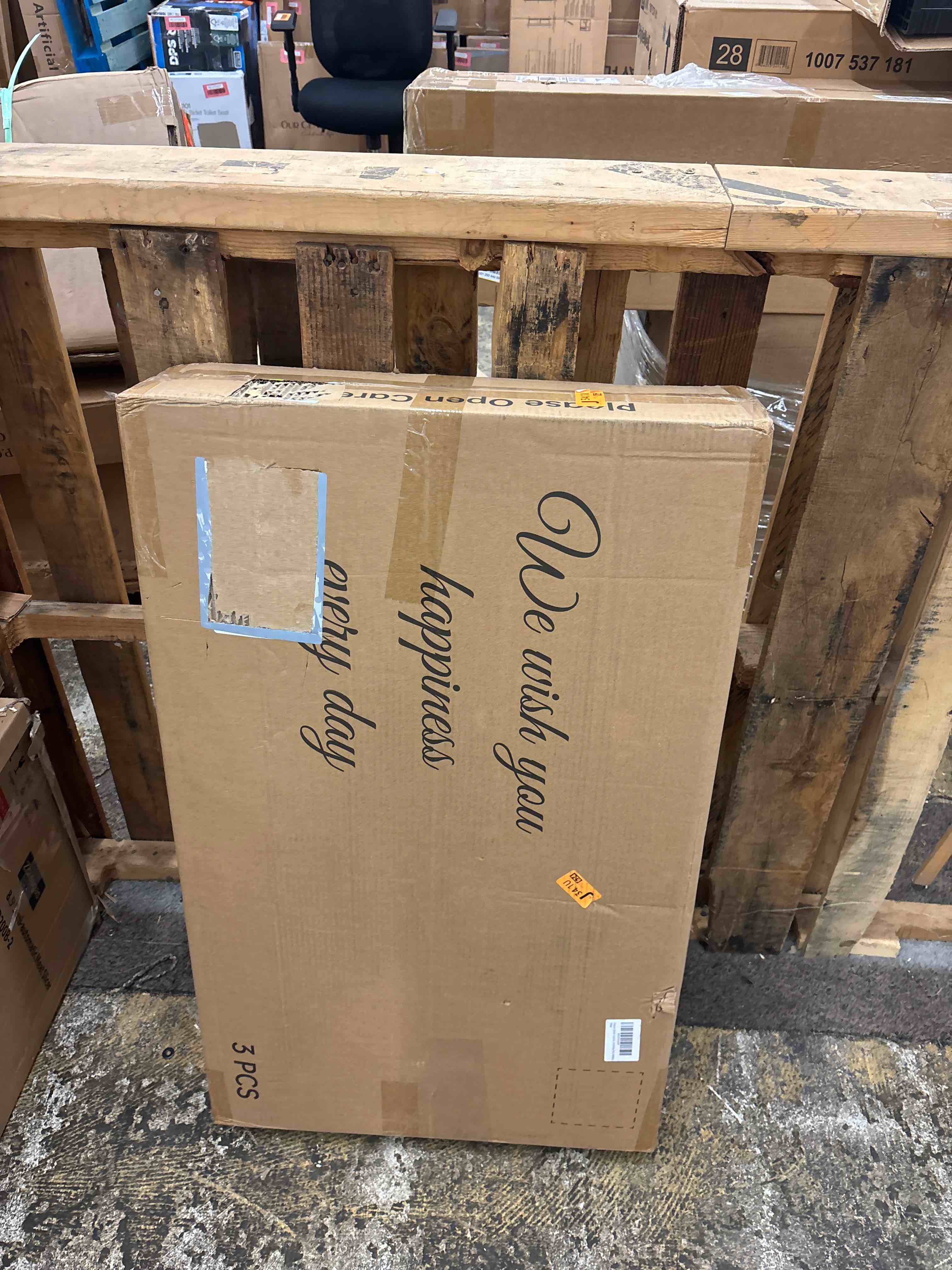 https://s3.amazonaws.com/lotting-images-prod/phillipi/GRN5492222_1734628872279.jpeg