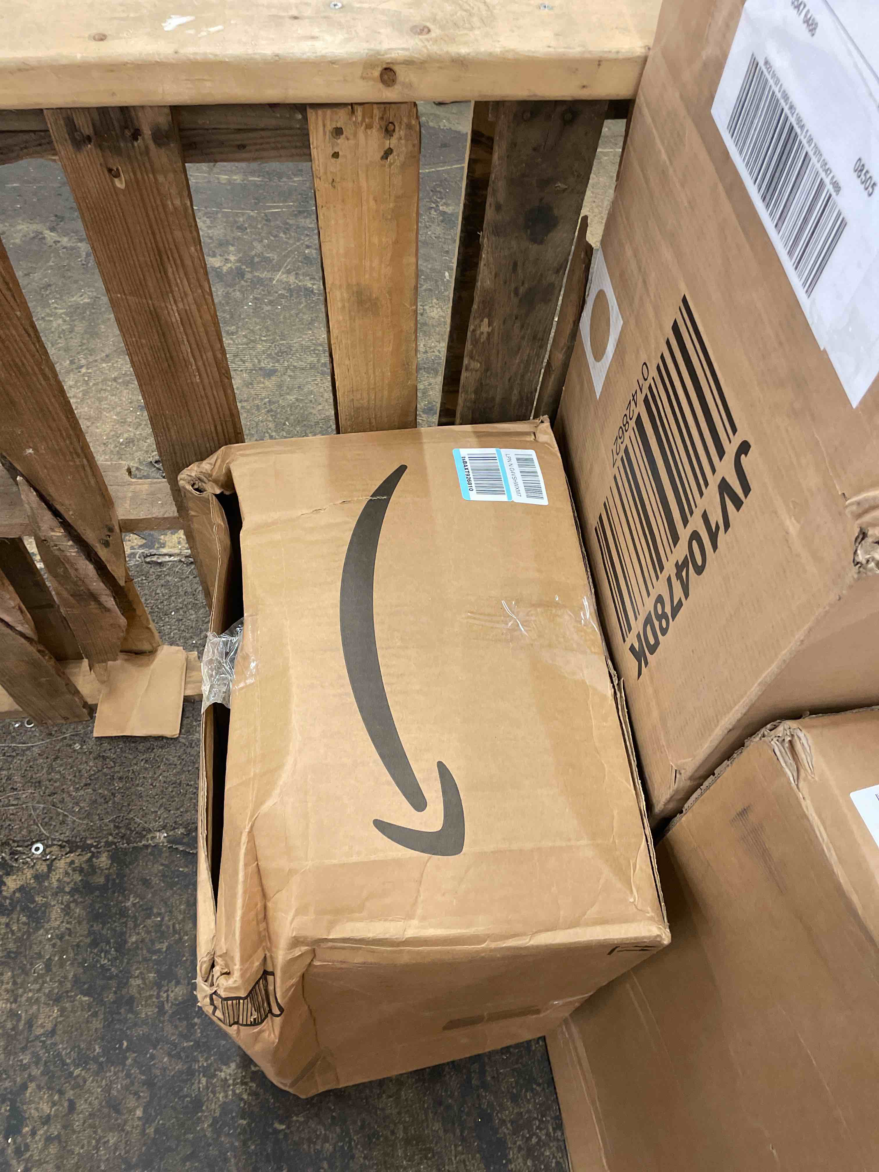 https://s3.amazonaws.com/lotting-images-prod/phillipi/GRN5492408_1735608350481.jpeg