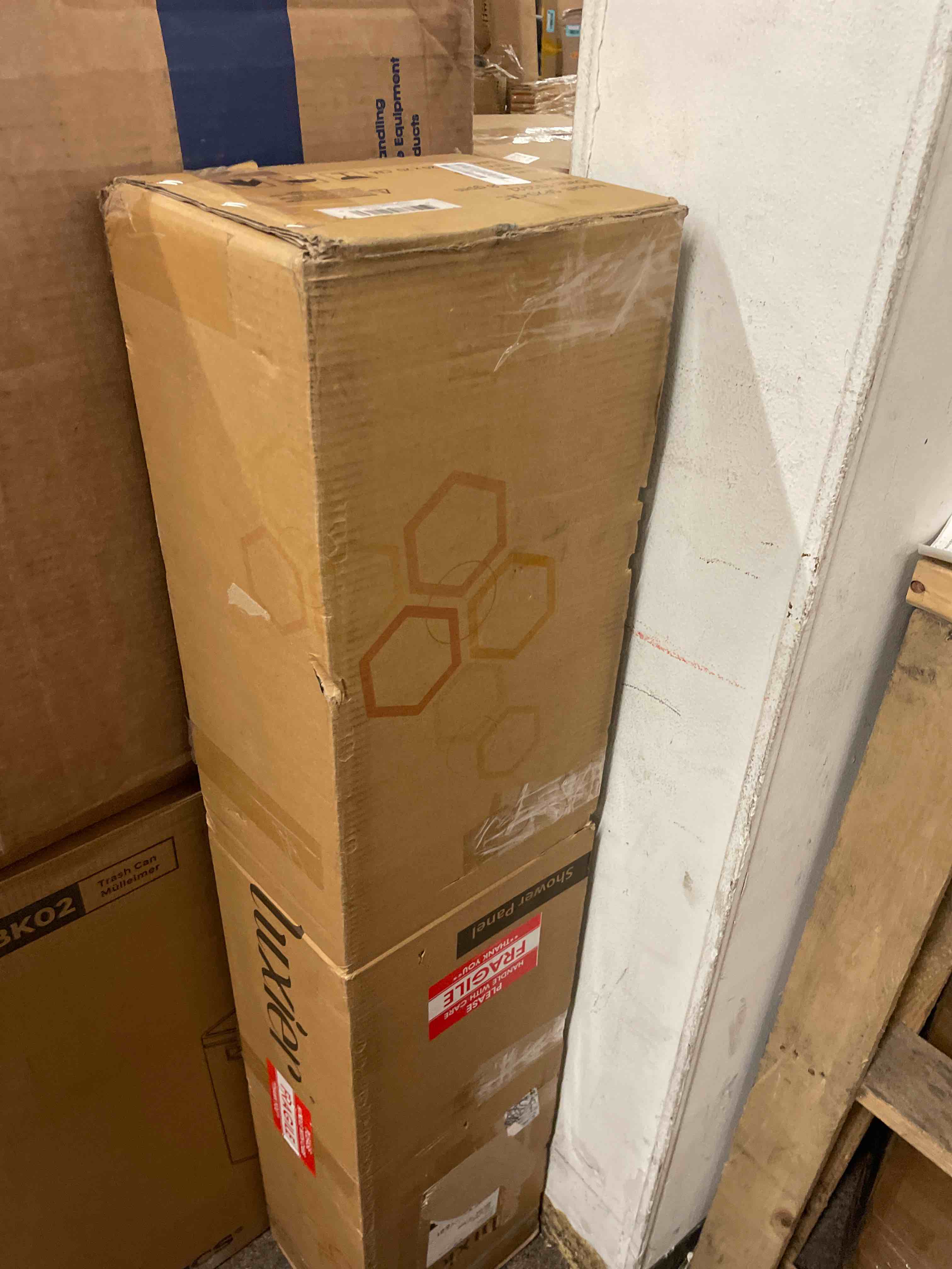 https://s3.amazonaws.com/lotting-images-prod/phillipi/GRN5493326_1738883783543.jpeg