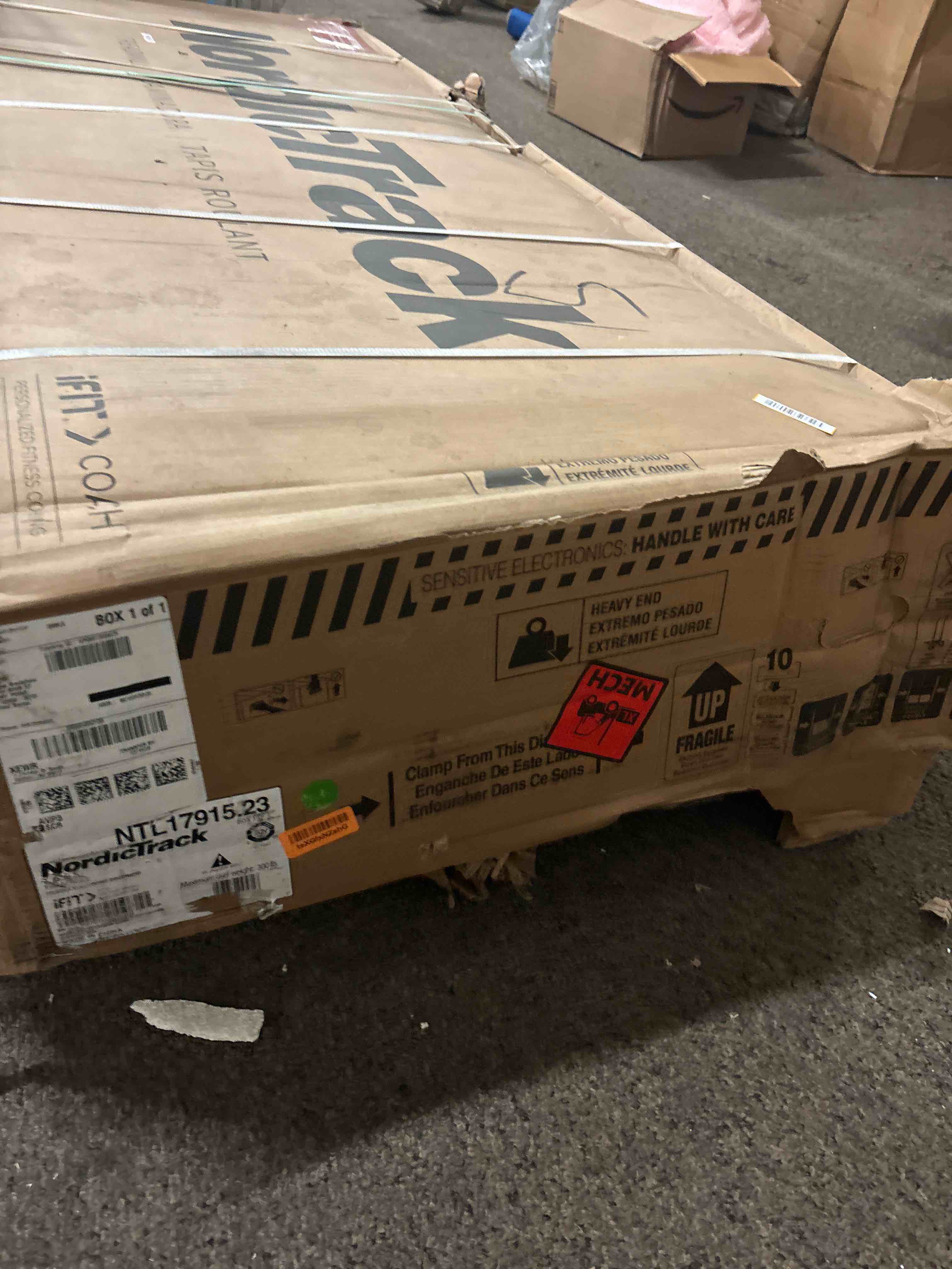https://s3.amazonaws.com/lotting-images-prod/phillipi/GRN5494791_1707457871153.jpeg