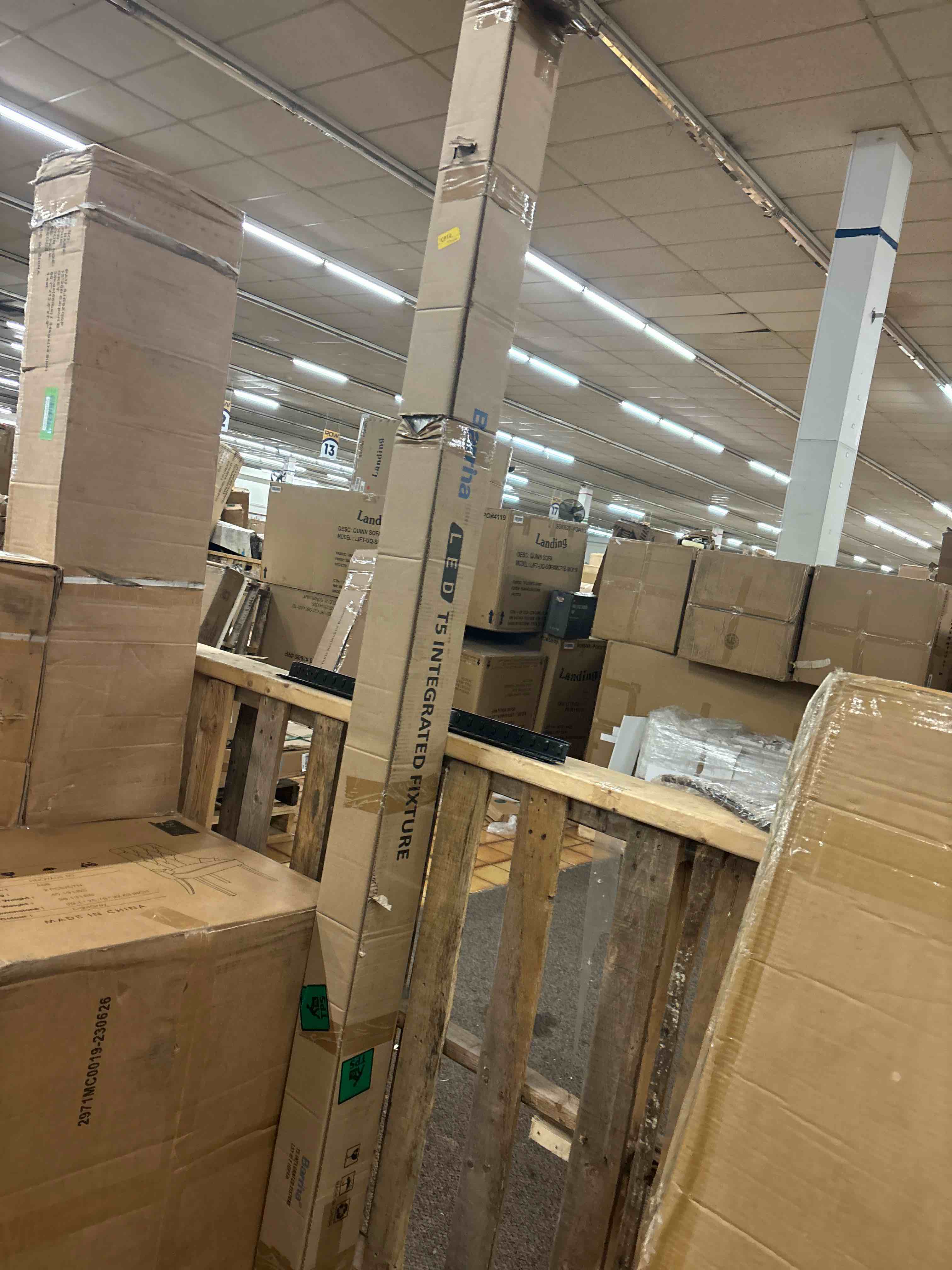 https://s3.amazonaws.com/lotting-images-prod/phillipi/GRN5494796_1707493229030.jpeg