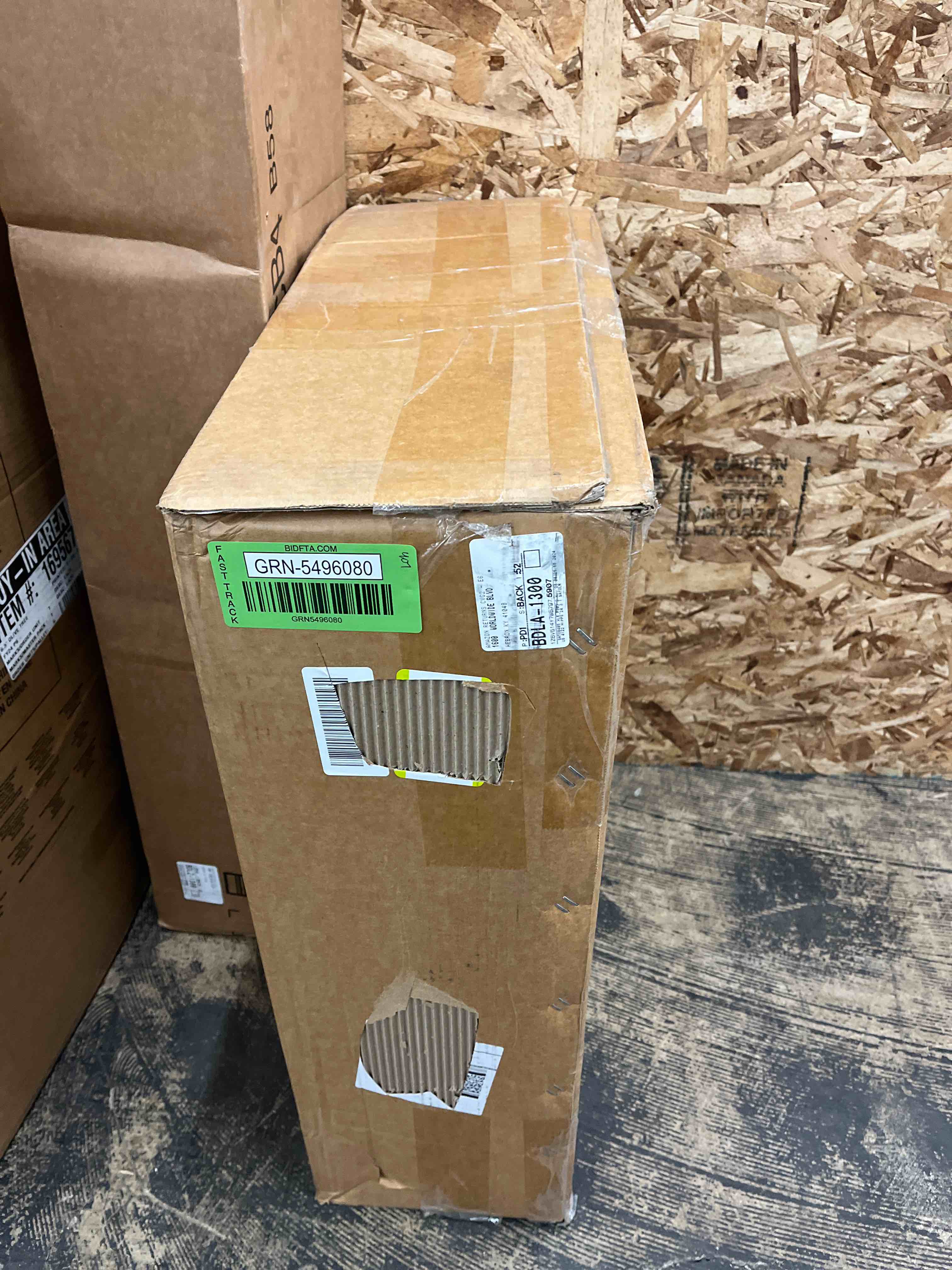 https://s3.amazonaws.com/lotting-images-prod/phillipi/GRN5496080_1734630067897.jpeg