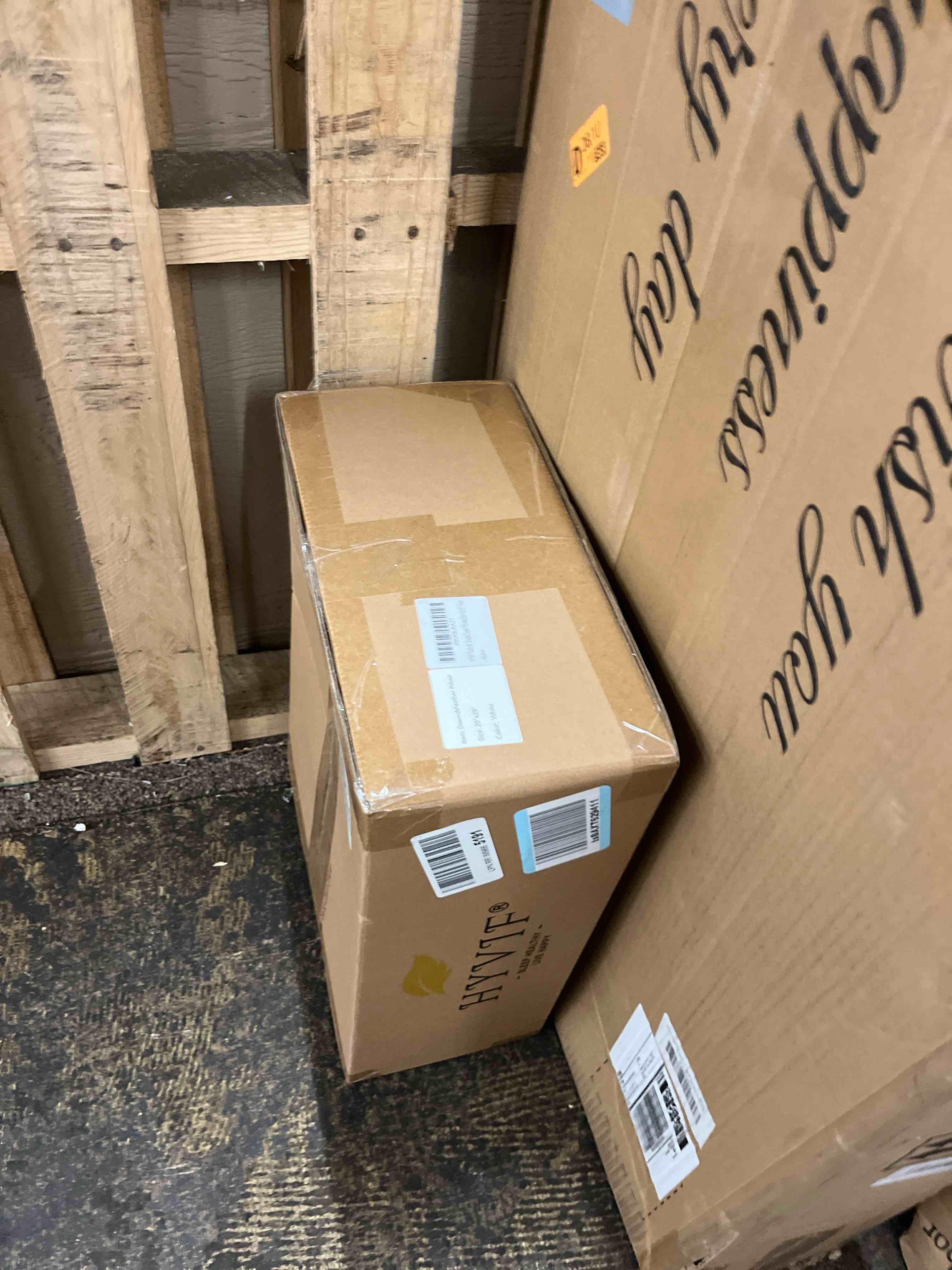 https://s3.amazonaws.com/lotting-images-prod/phillipi/GRN5496508_1745526112499.jpeg