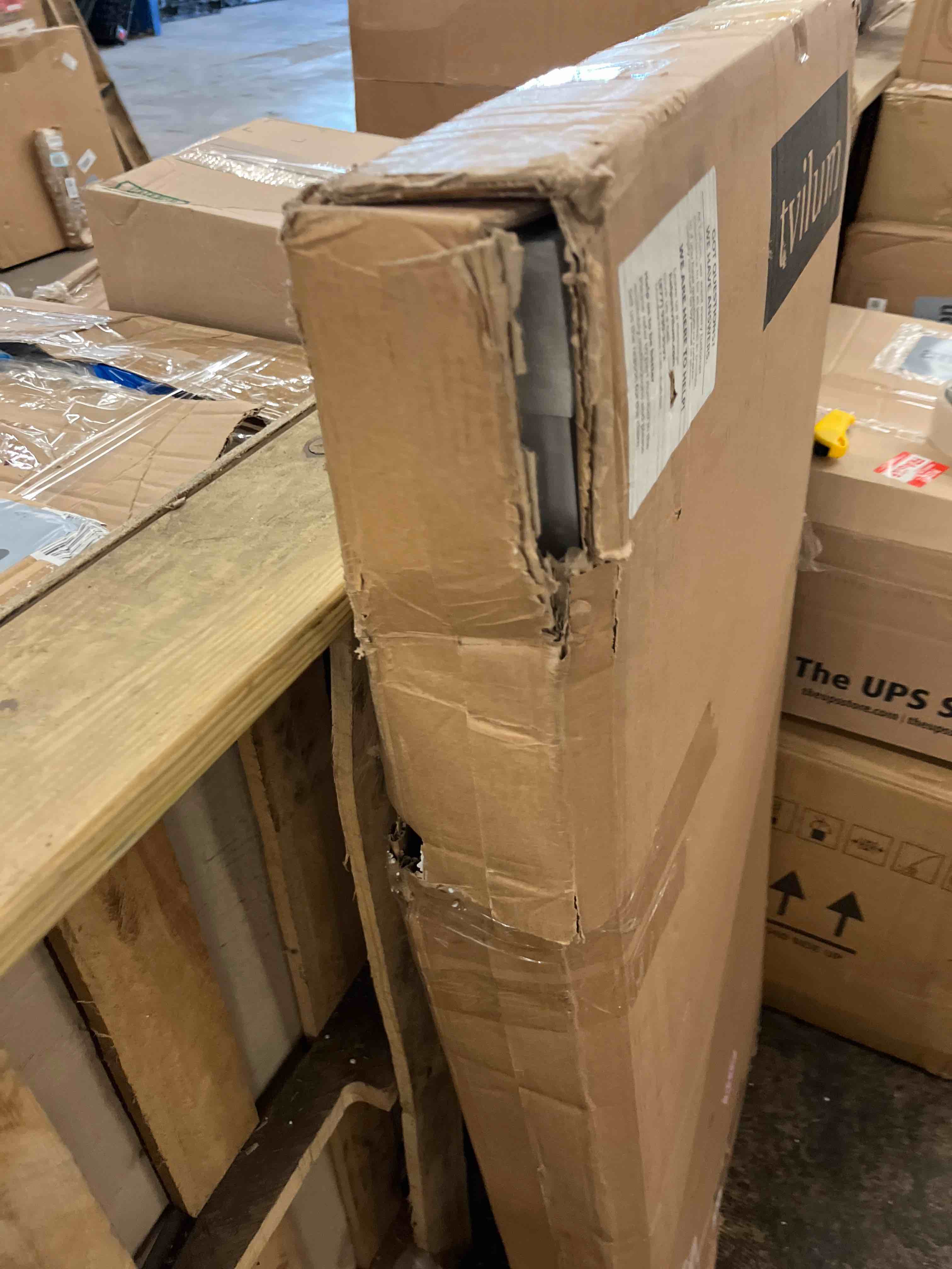 https://s3.amazonaws.com/lotting-images-prod/phillipi/GRN5496517_1745525298946.jpeg