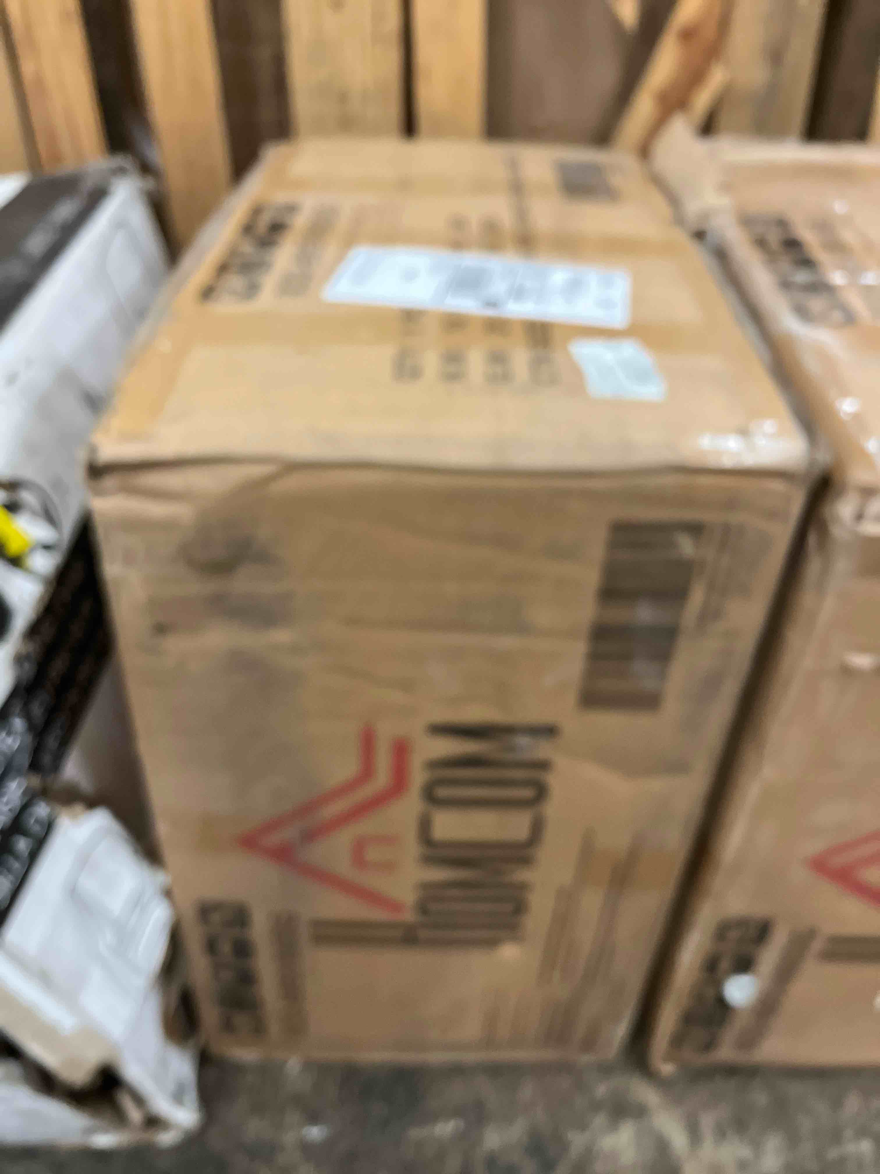 https://s3.amazonaws.com/lotting-images-prod/phillipi/GRN5496741_1745587288600.jpeg