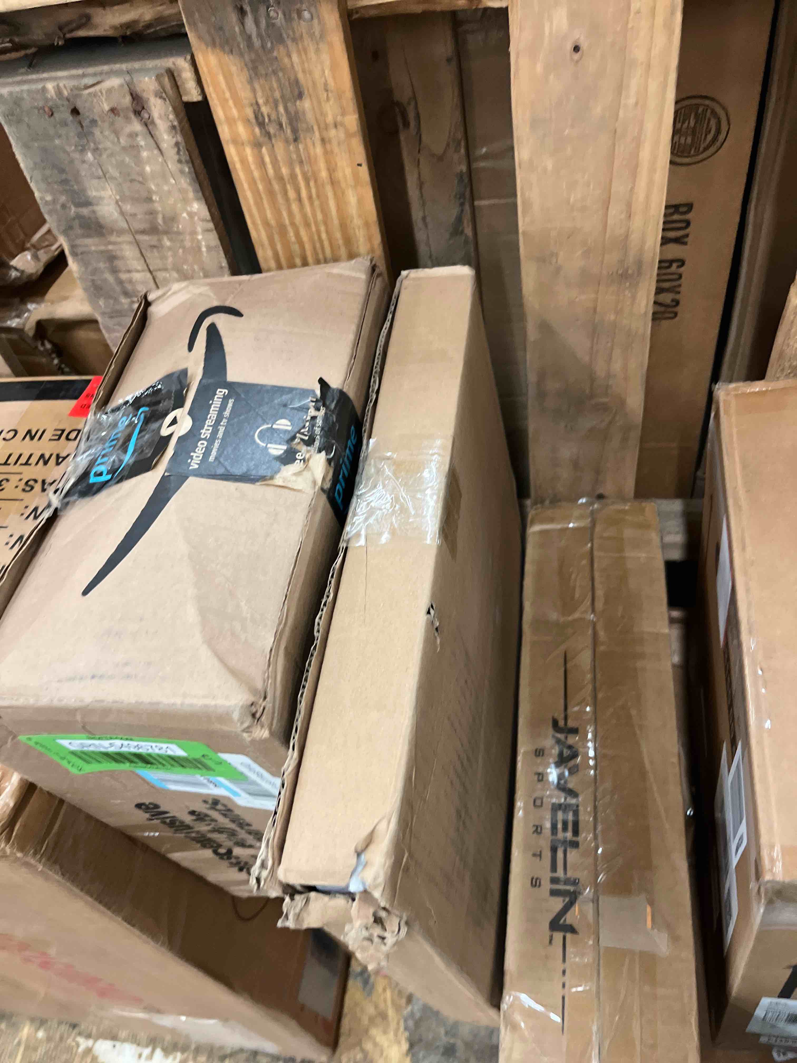 https://s3.amazonaws.com/lotting-images-prod/phillipi/GRN5496779_1745583617178.jpeg